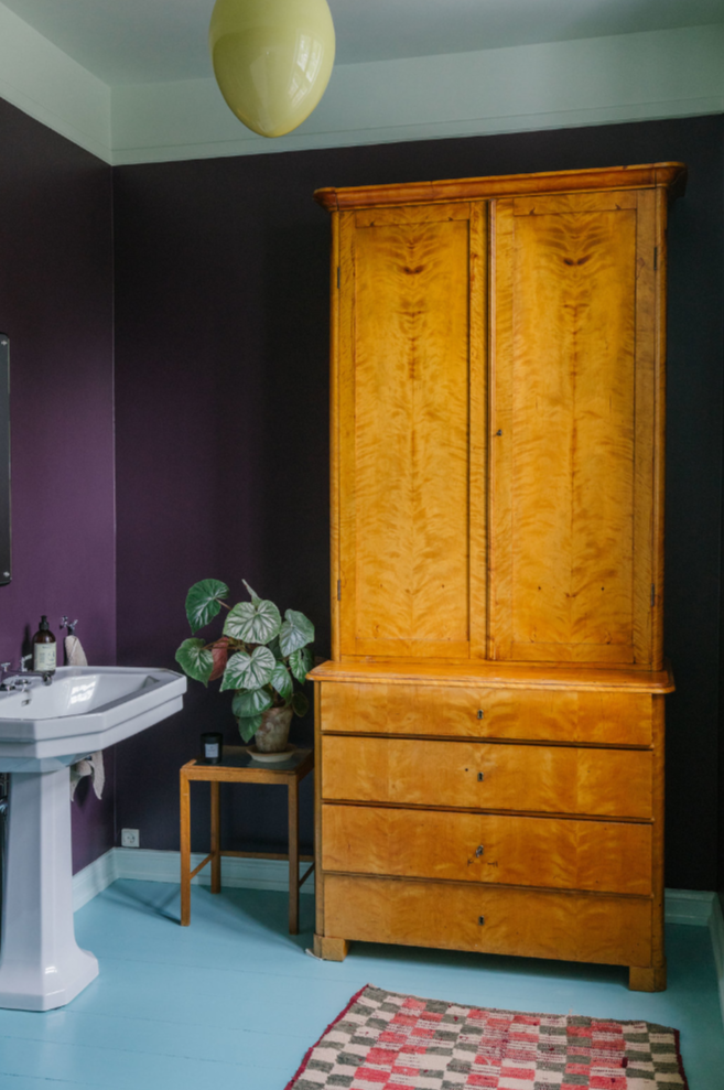 Farrow & Ball Bible Black No. 225 - Archive Collection PAINT - Farrow & Ball Farrow & Ball