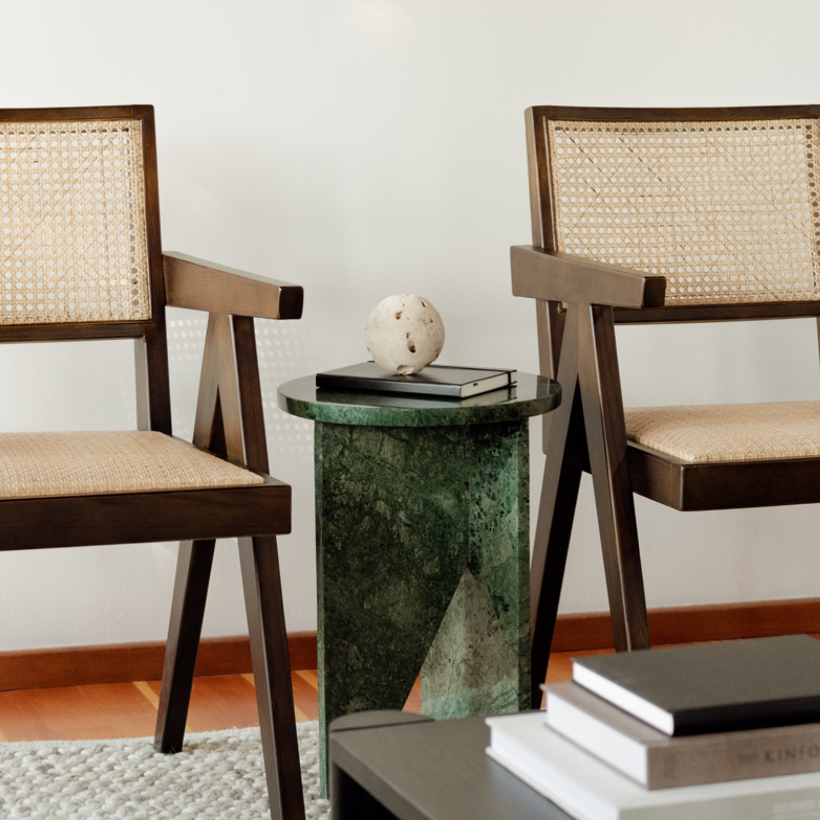 Cole Accent Table 4 - a - FURNITURE - accent table Moe's Furniture
