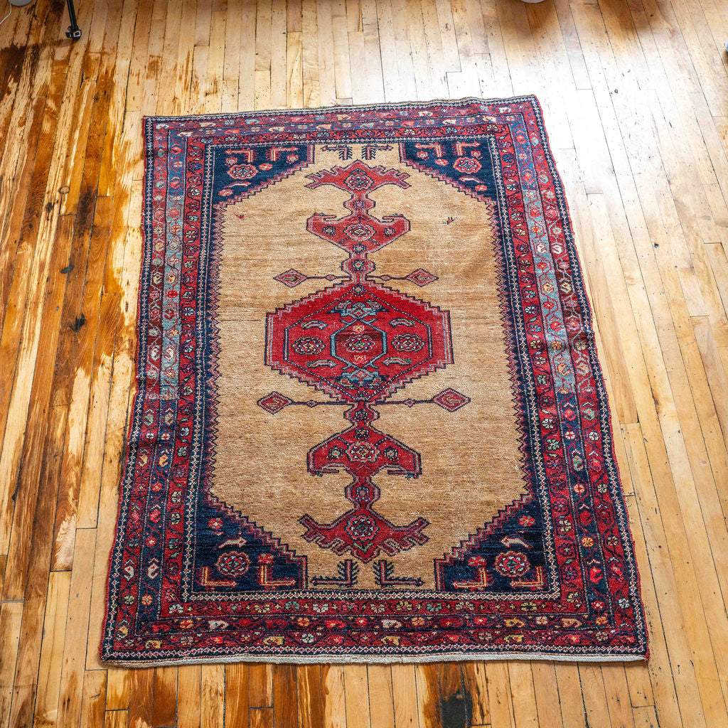4’5” x 6’3” Vintage Malayer RUGS - vintage Rug & Weave Rugs