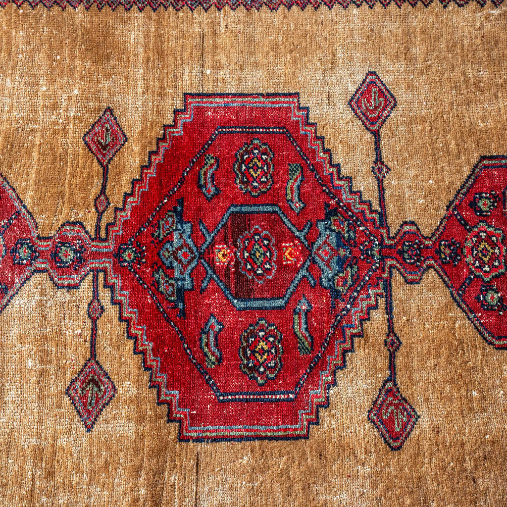 4’5” x 6’3” Vintage Malayer RUGS - vintage Rug & Weave Rugs