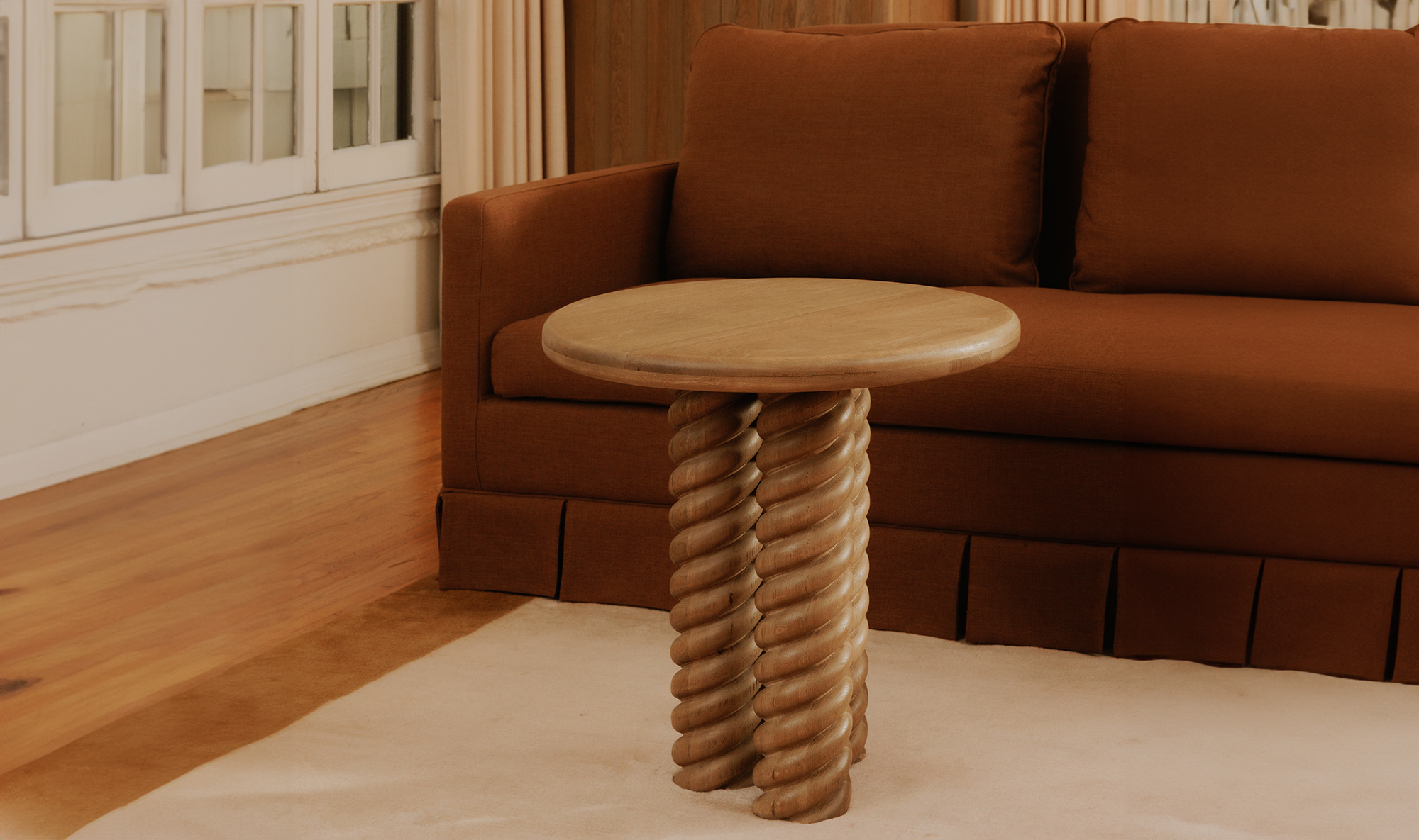 Tessia Side Table Accent Tables Moe's Furniture