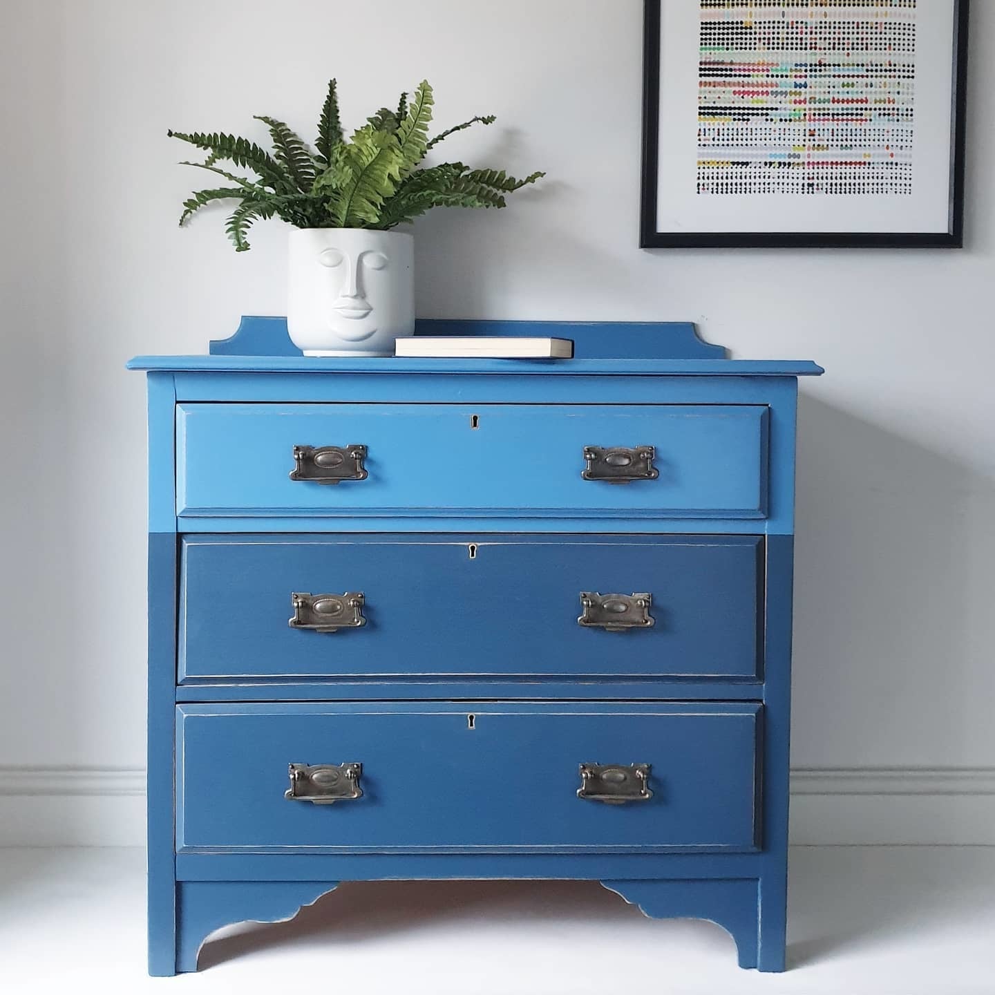 Farrow & Ball Ultra Marine Blue No. W29 - Archive Collection PAINT - Farrow & Ball Farrow & Ball
