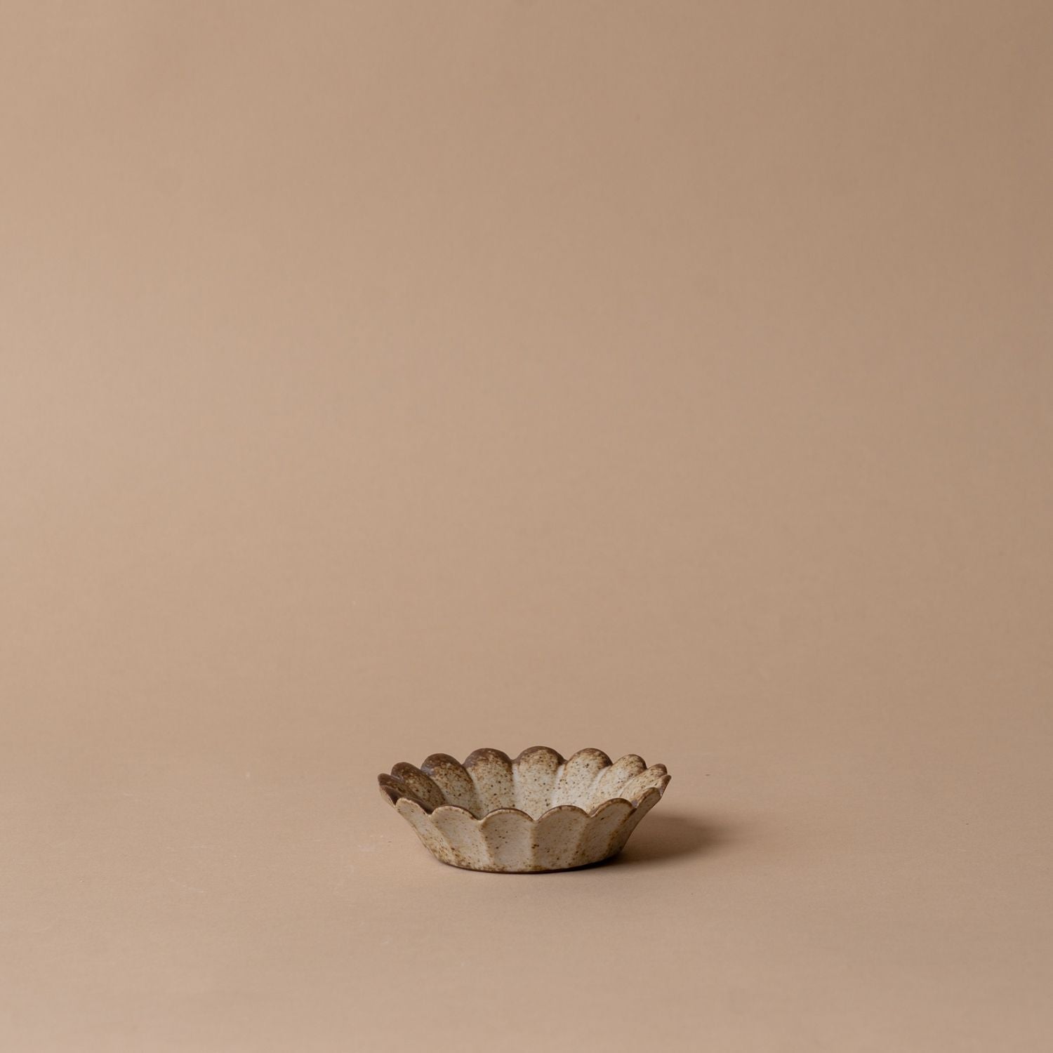 Scallop Stoneware Dish - Rug & Weave