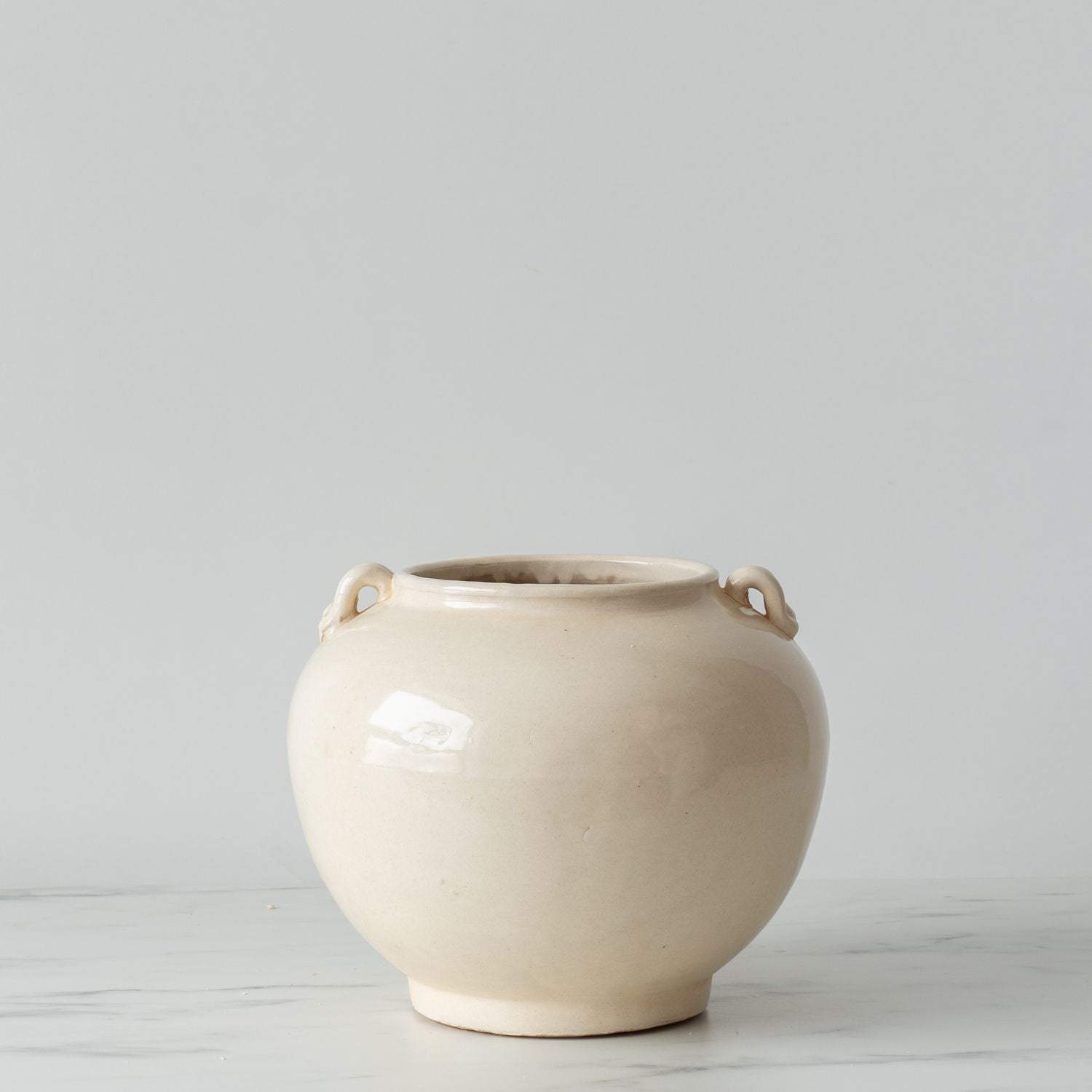 Ivory Glazed Pot 0-a-VINTAGE-pot Luxe B Co (Faire)