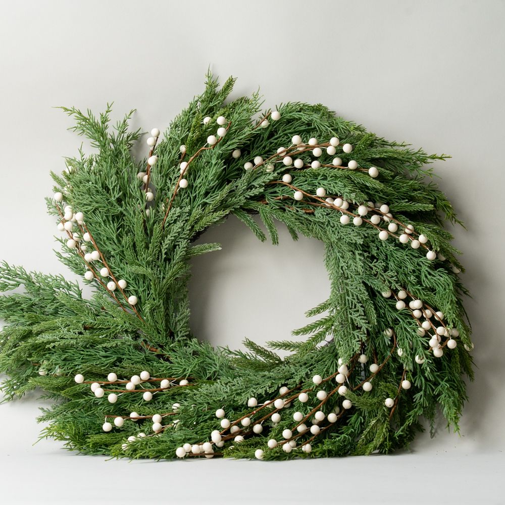 White Plum Berry Cypress Wreath CHRISTMAS 2025 Luxe B Co (Faire) Large