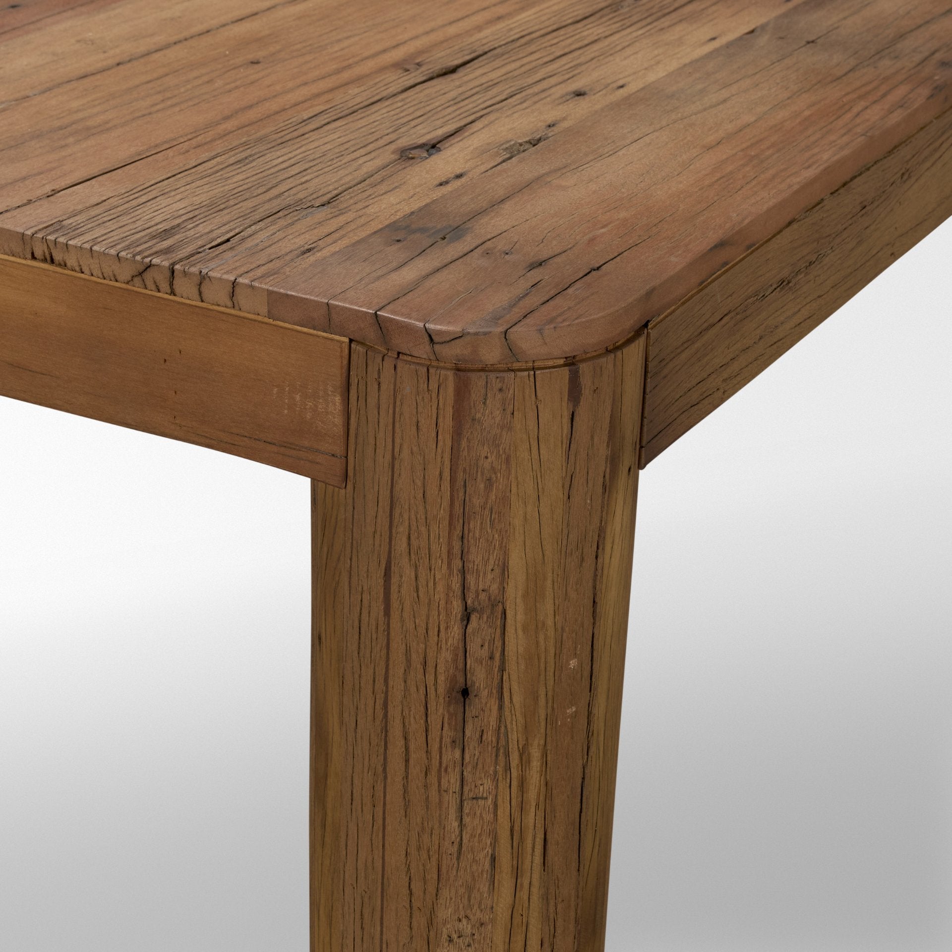 Howie Dining Table Dining Tables Mercana