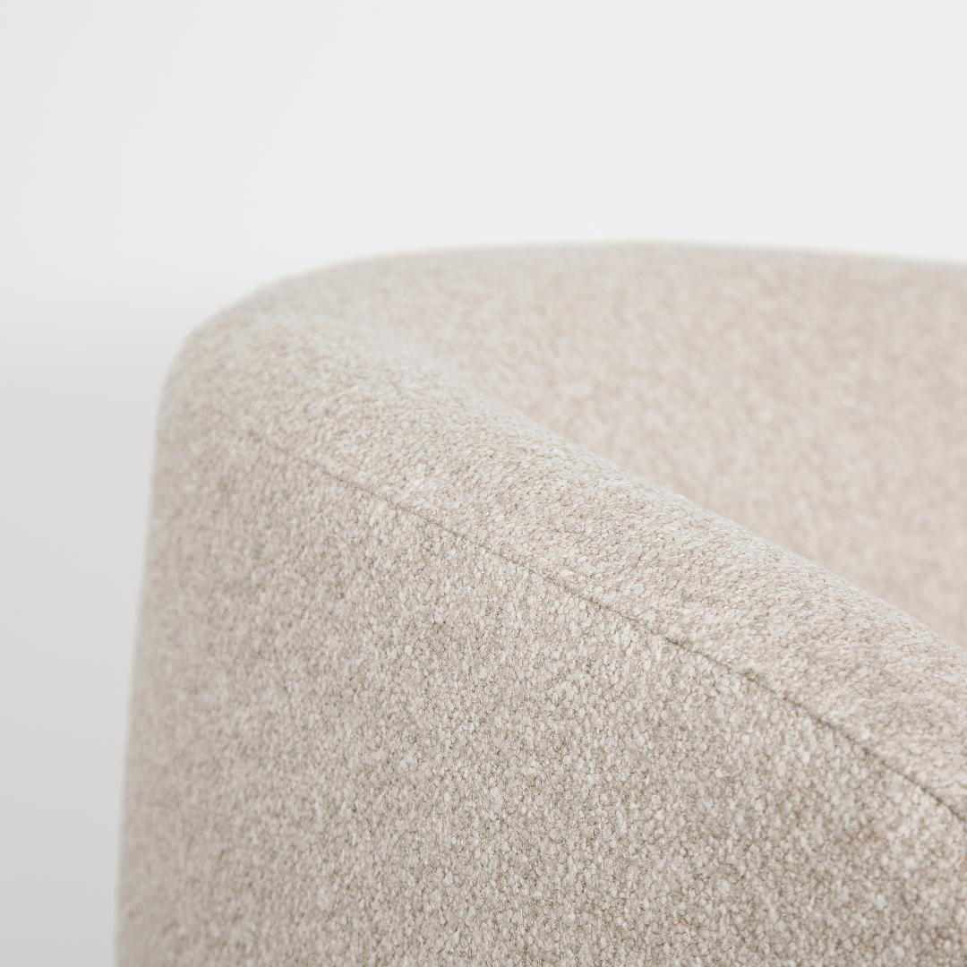 Arrow Swivel Chair FURNITURE - lounge chair Style In Form