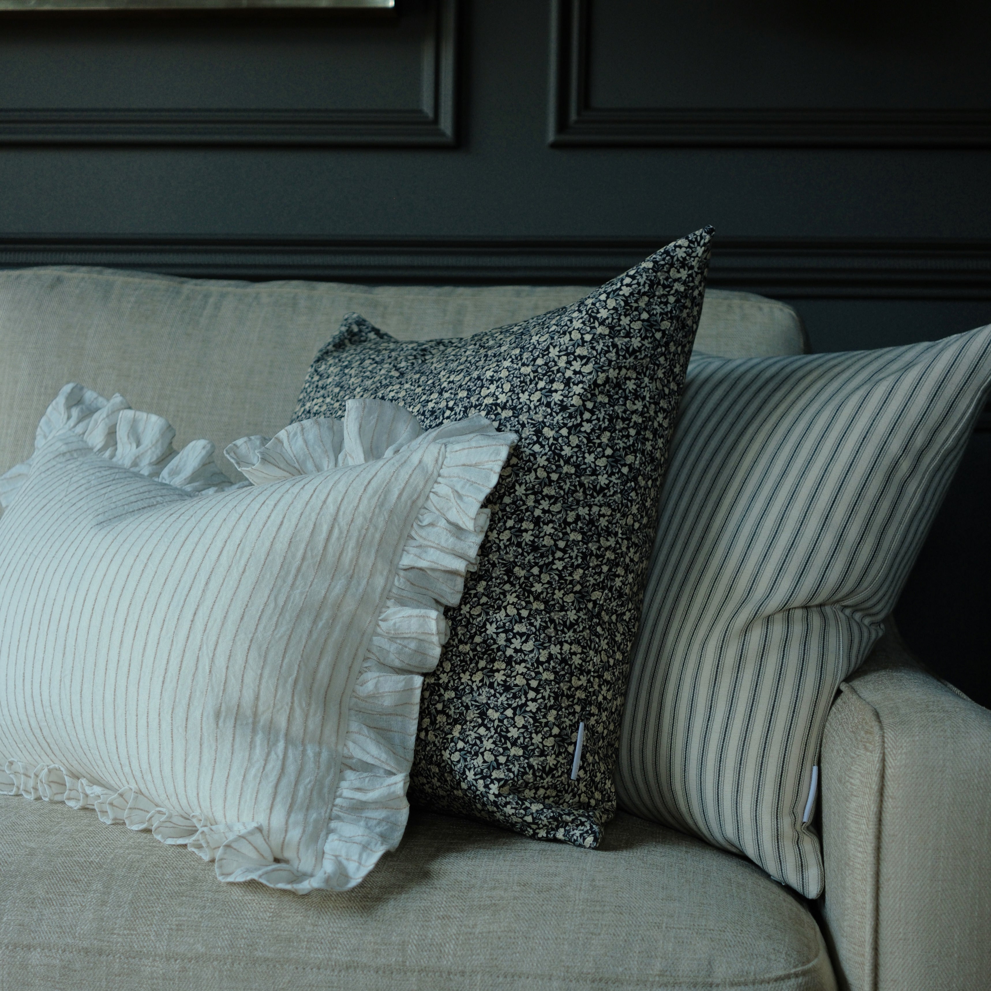 Vera Pillow Cover – view 5