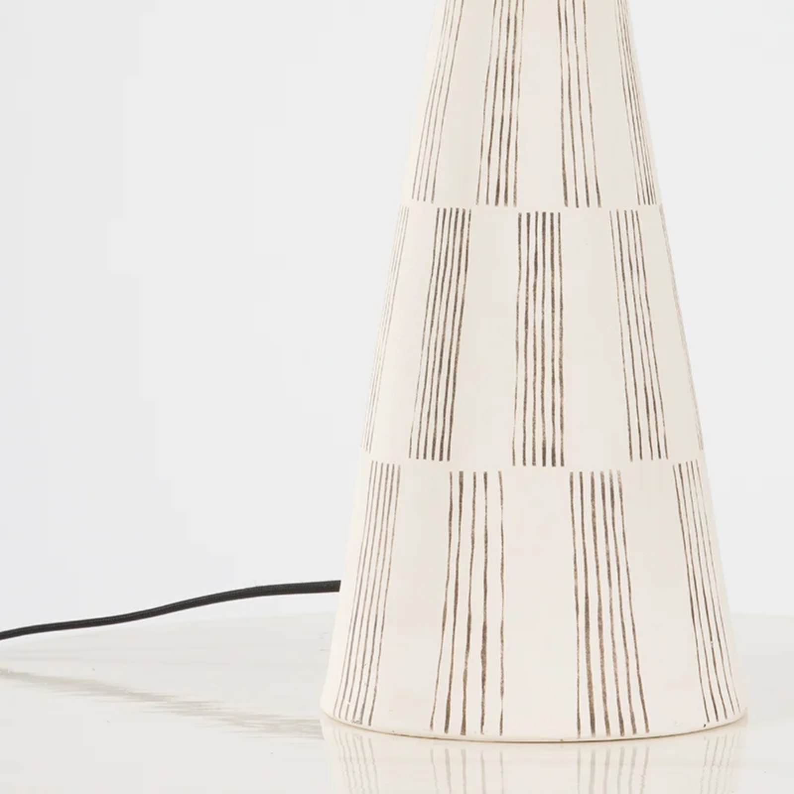 Palma Table Lamp - Rug & Weave