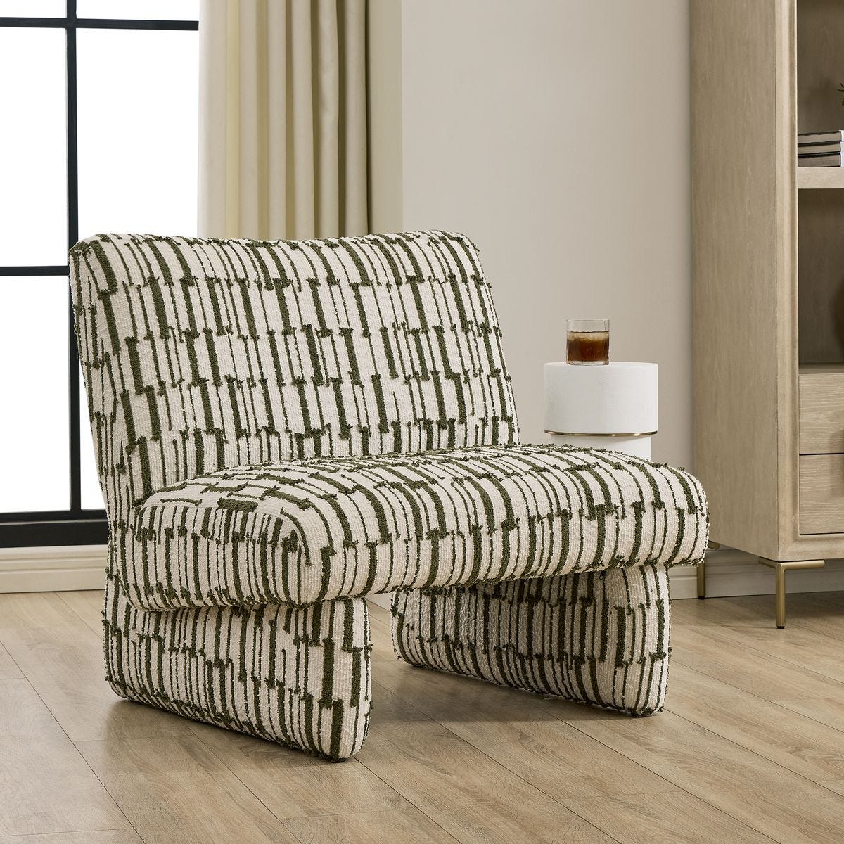 Willy Accent Chair – view 2