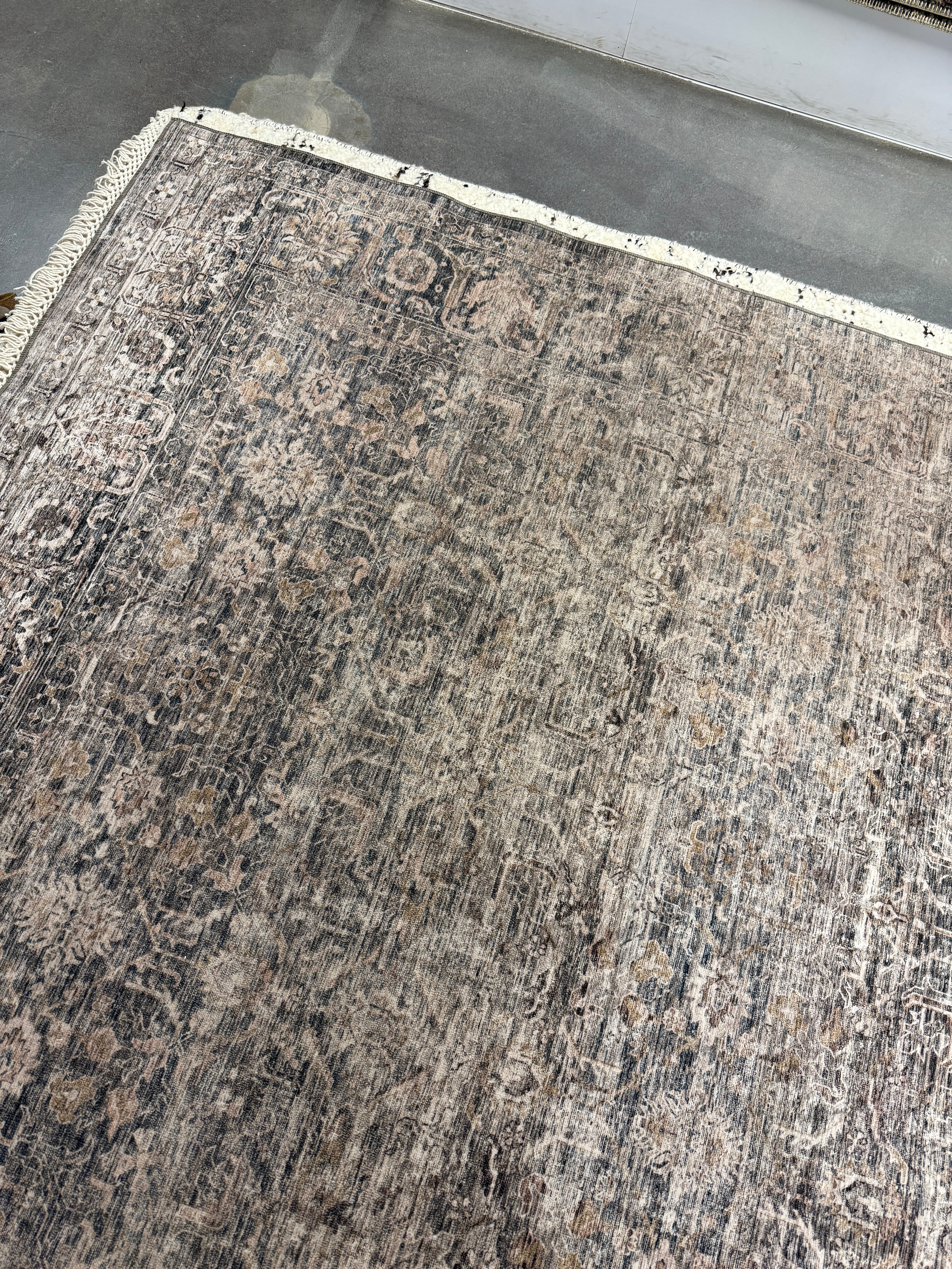 FLOOR MODEL - Amber Lewis x Loloi Josie Dove / Gold - 7'6" x 9'6" RUGS - floor model Loloi