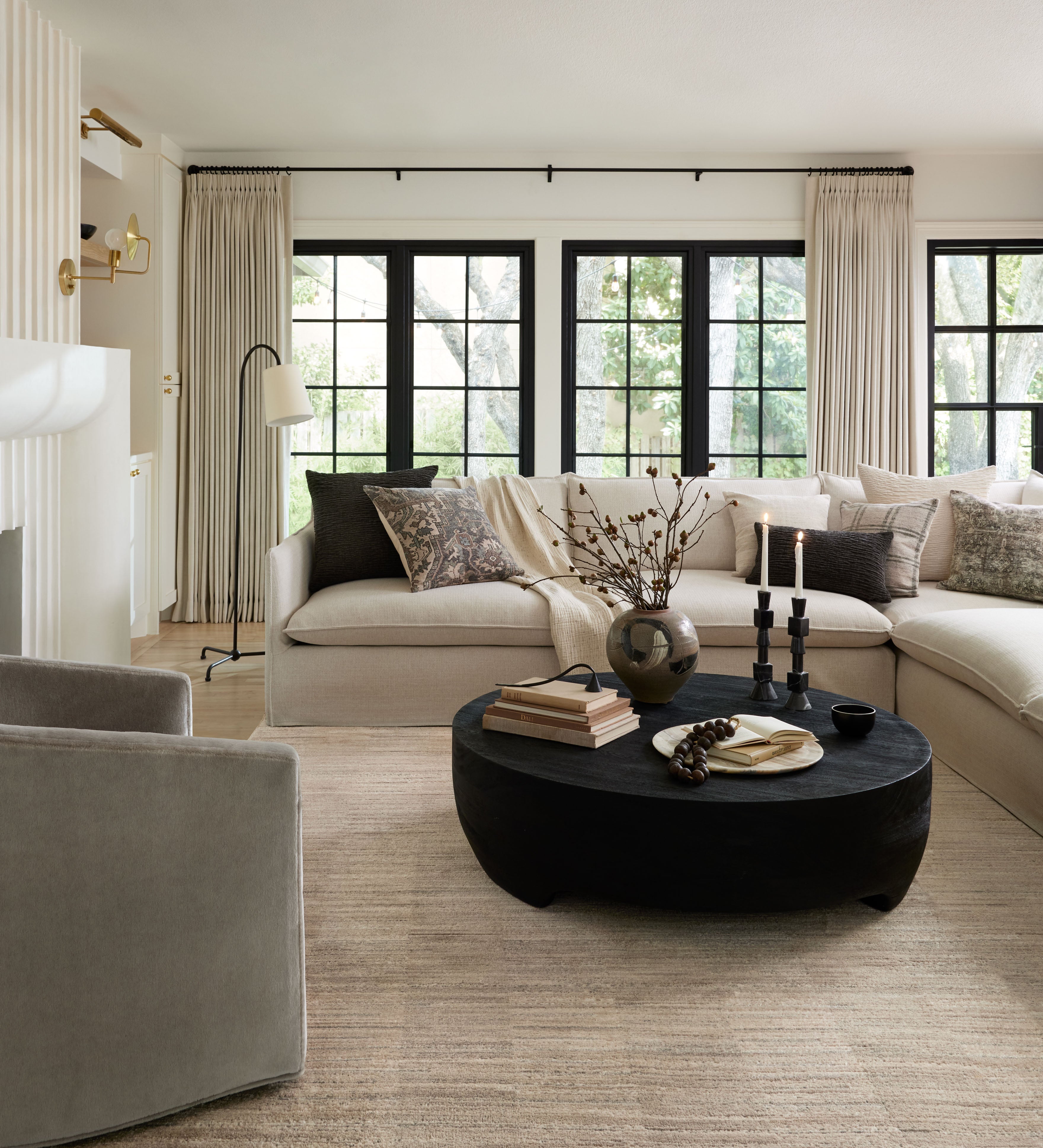 Loloi Arden Natural / Pebble Rug