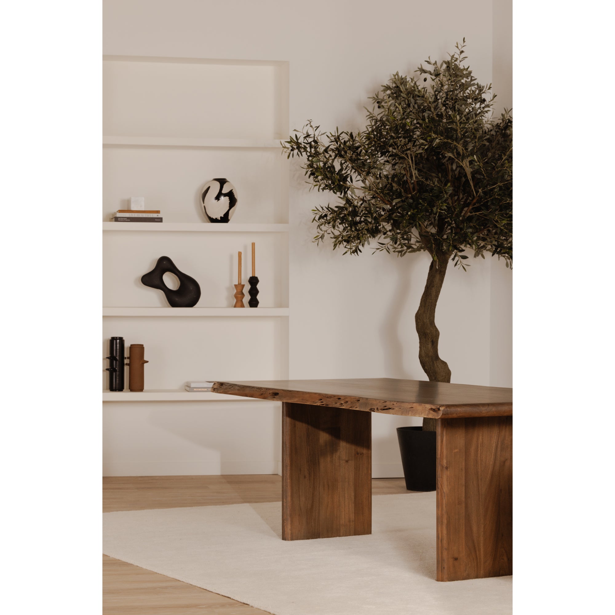 Liora Dining Table