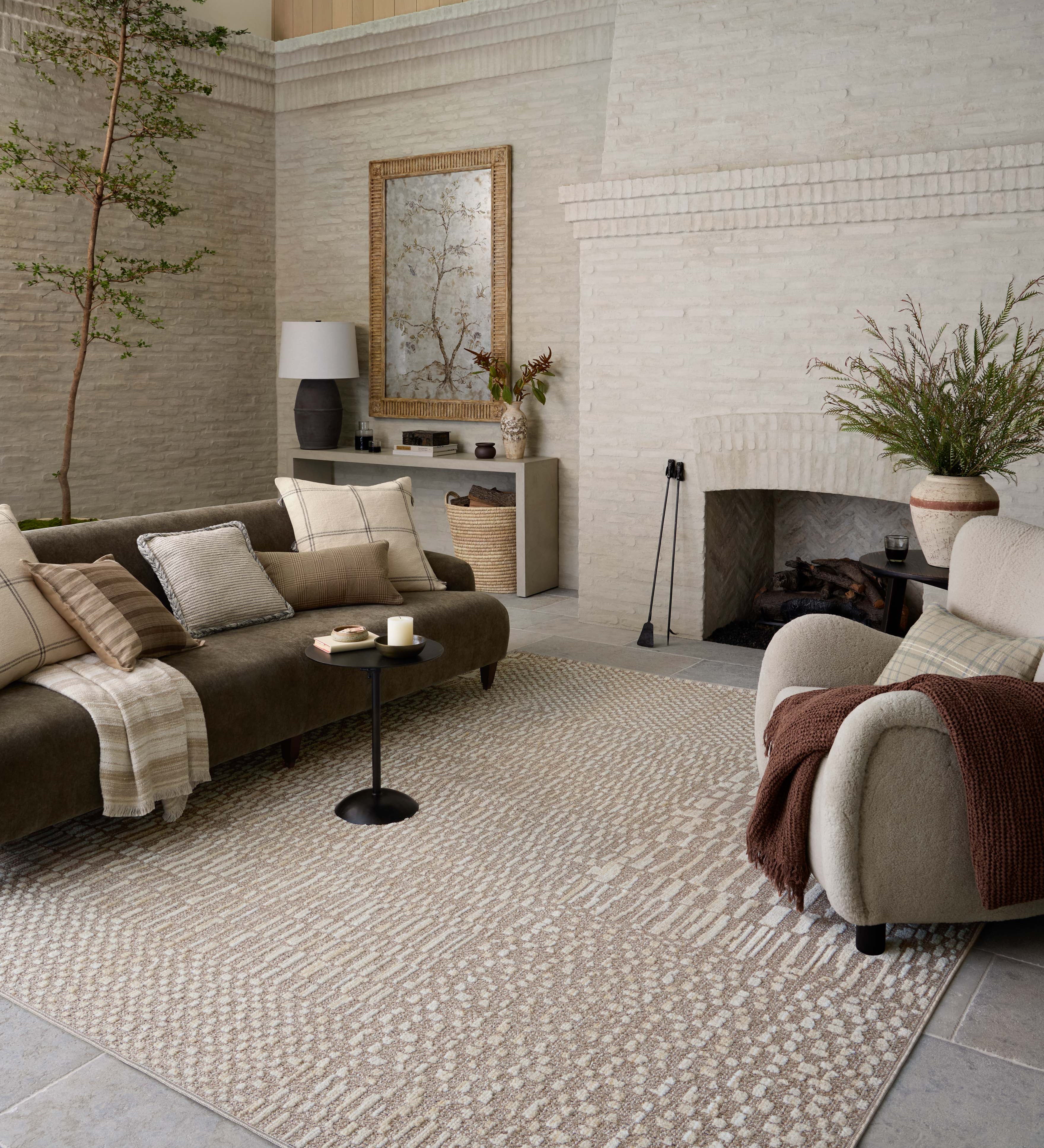 Amber Lewis x Loloi Bexley Natural / Birch Rug – view 2