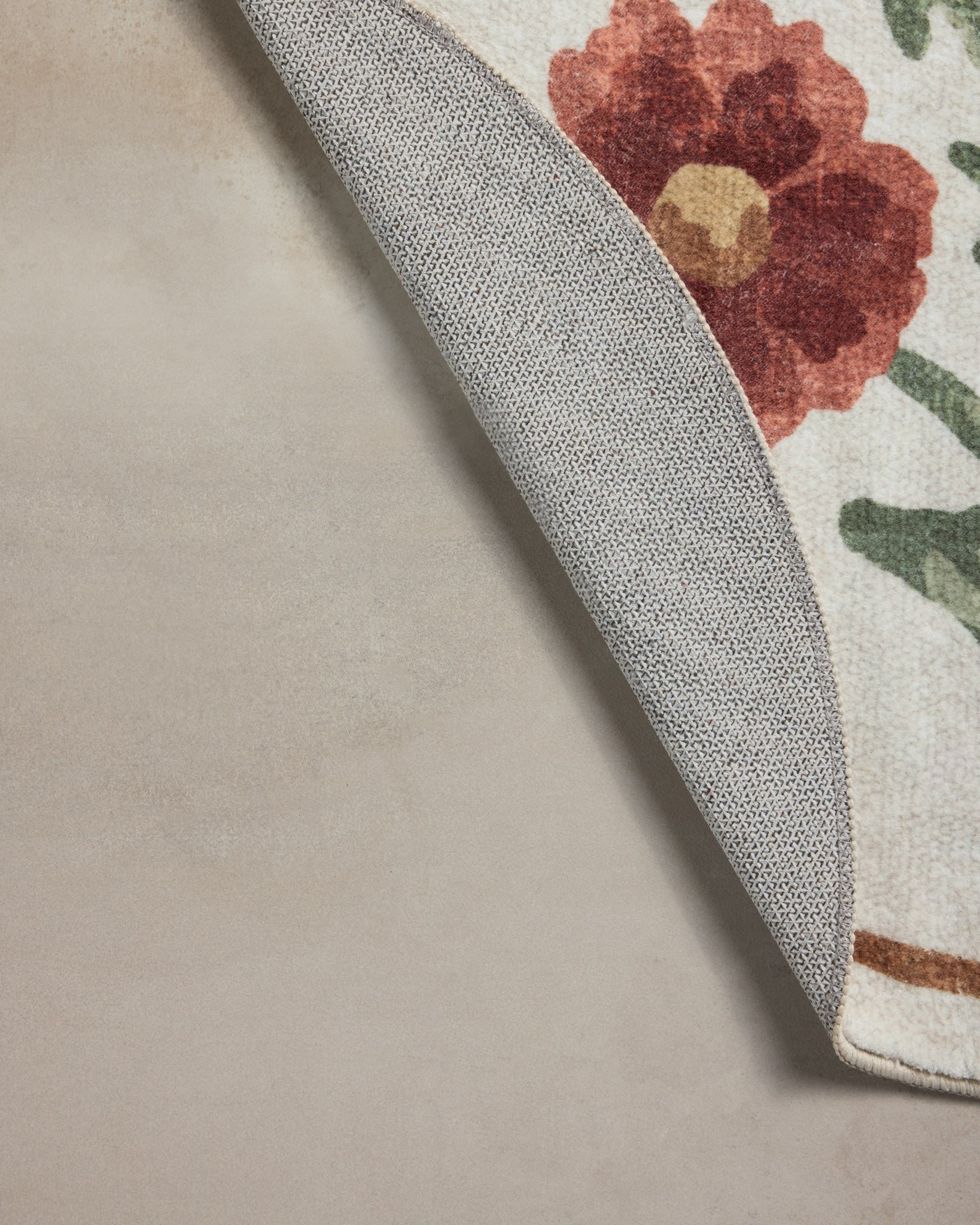 Chris Loves Julia x Loloi Clove Ivory / Red Bath Mat - Rug & Weave