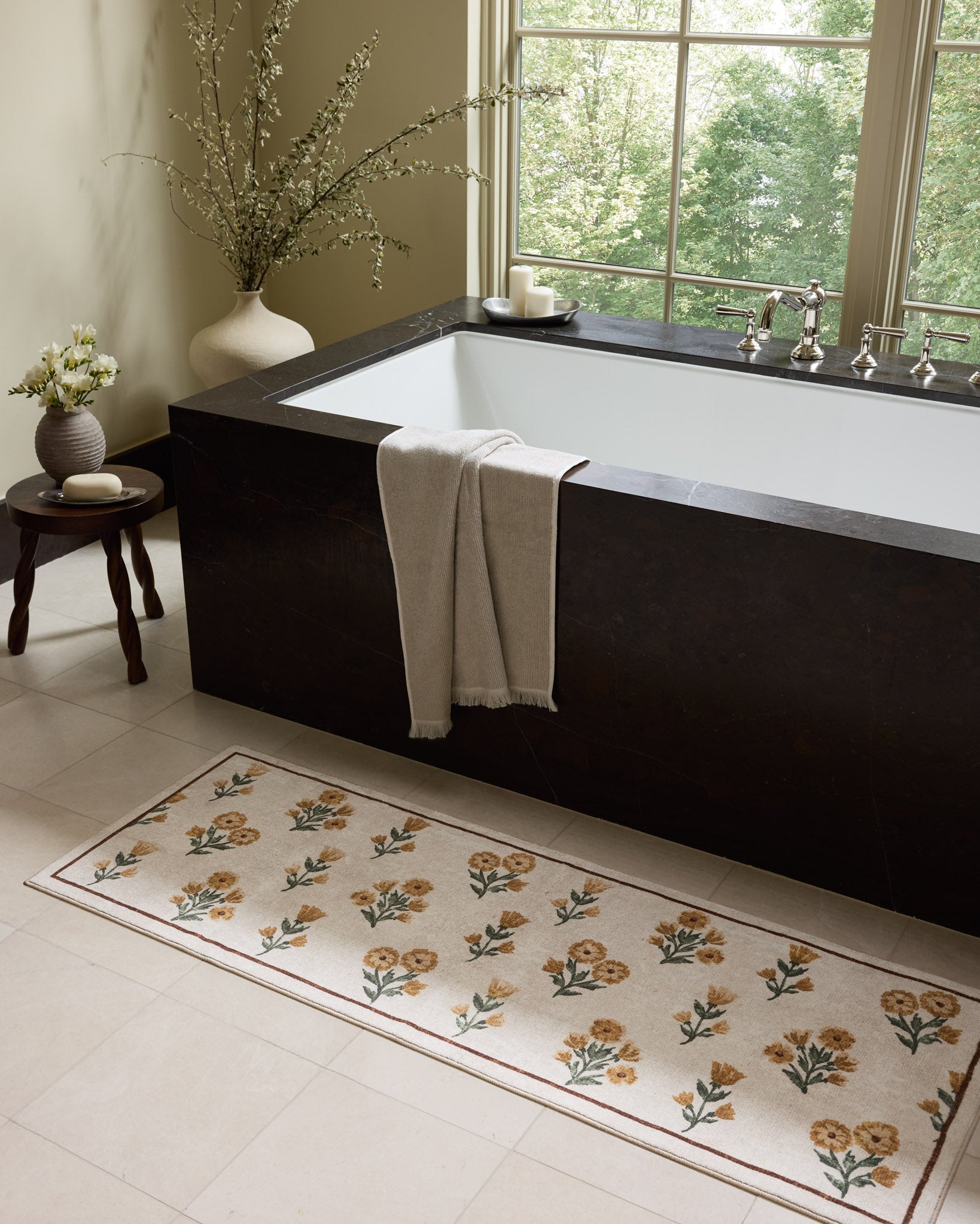 Chris Loves Julia x Loloi Clove Ivory / Wheat Bath Mat - Rug & Weave