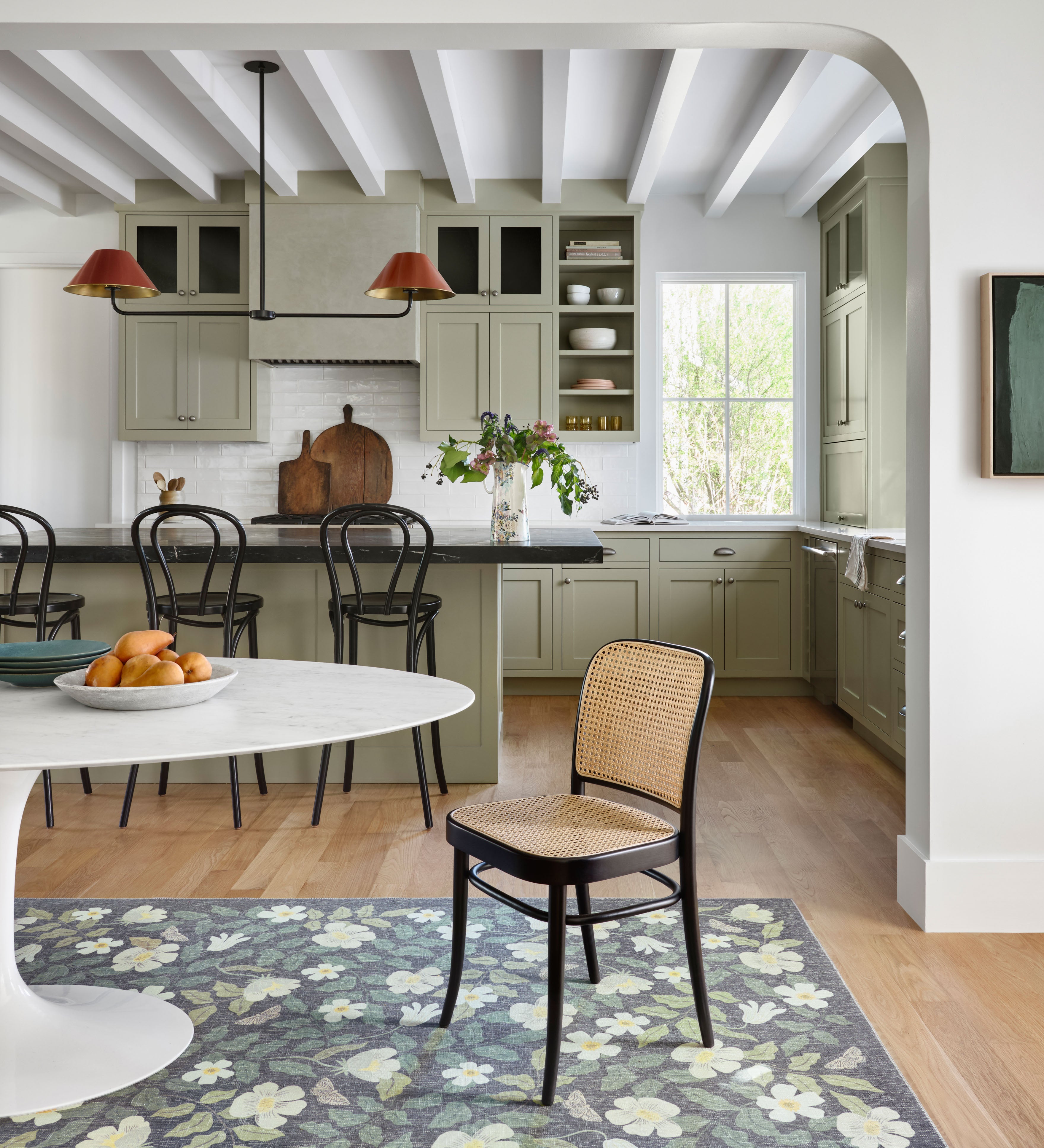 Rifle Paper Co. X Loloi/ Cotswolds Primrose Charcoal Rug – view 2