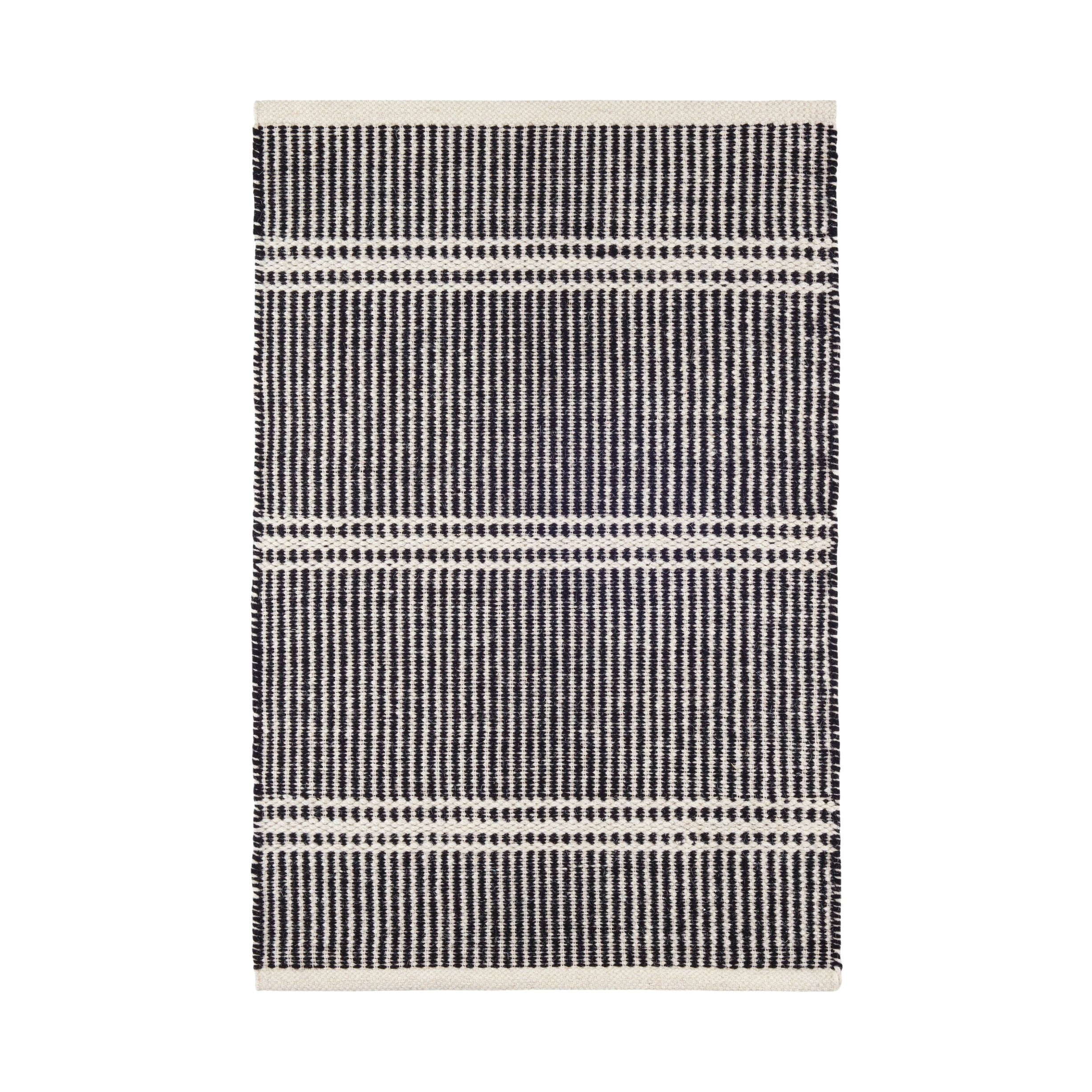 Malta Handwoven Wool Rug, Black/Ivory 2' x 3'