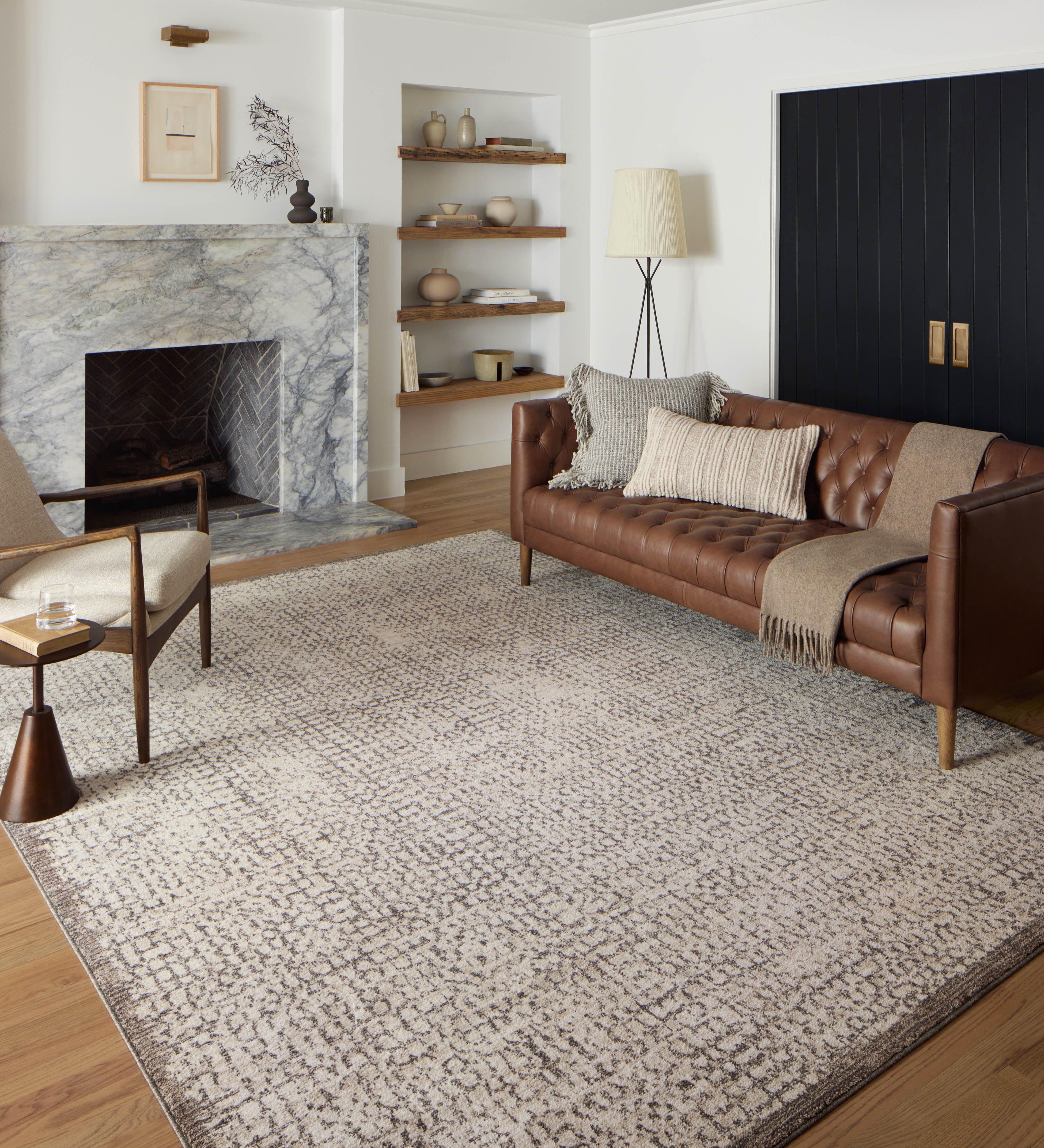 Loloi Darby Ivory / Stone Rug