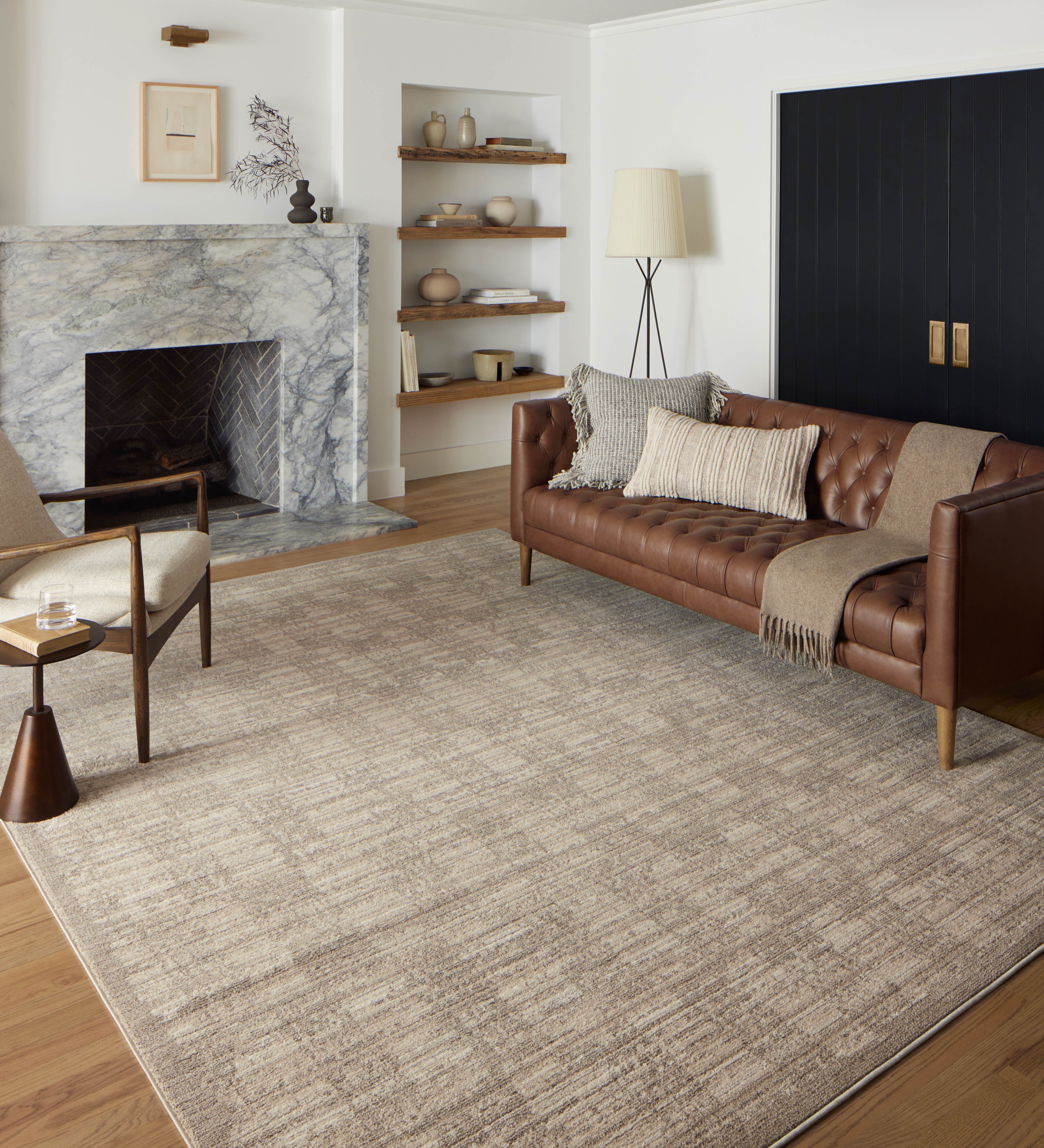 Loloi Darby Pebble / Sand Rug