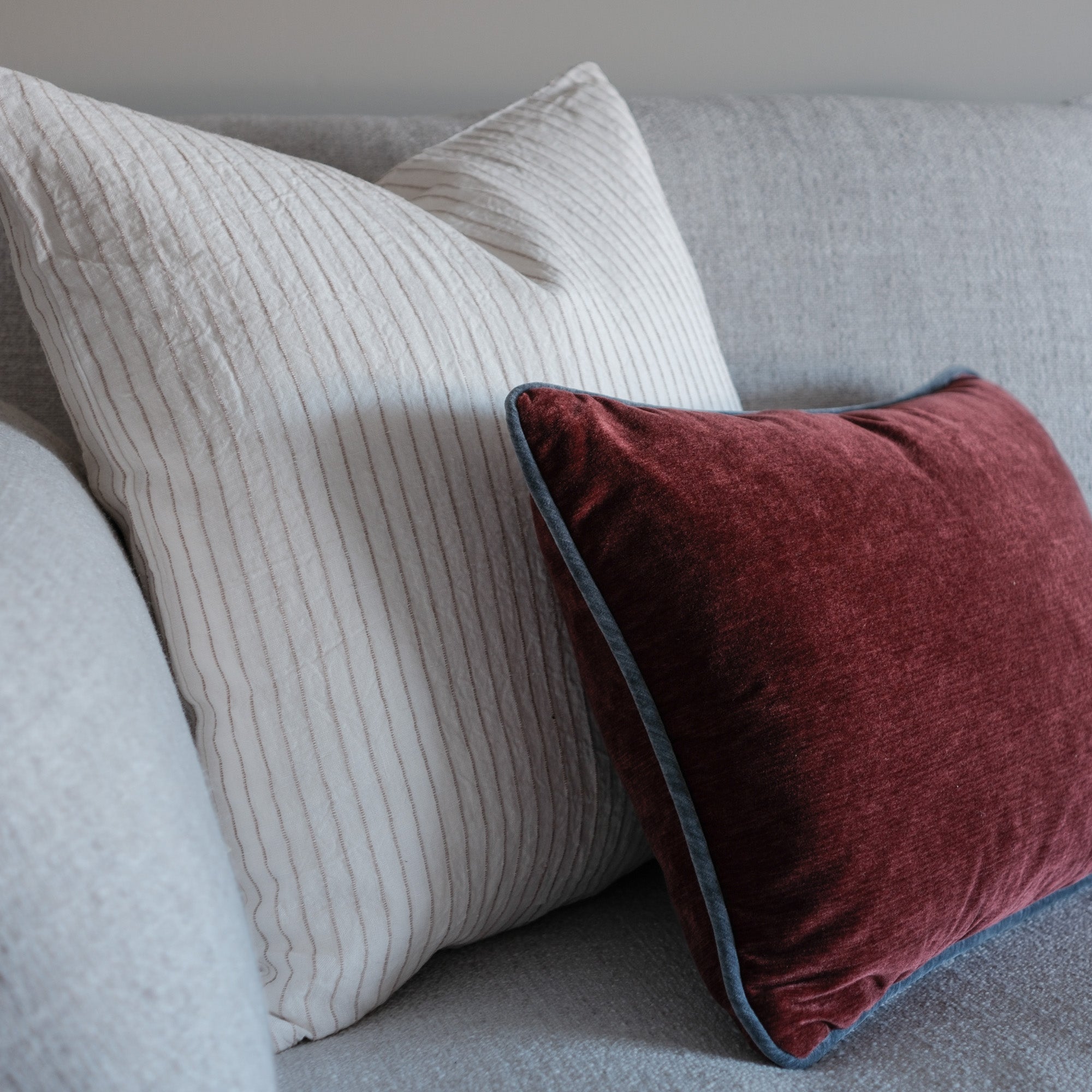 Joanie Pillow Cover – view 4