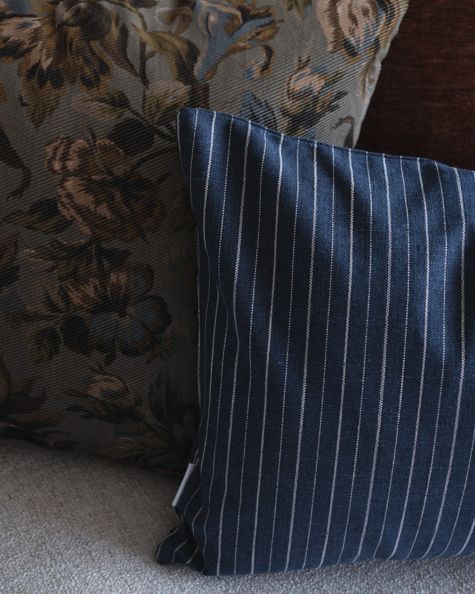 Walter Pillow Cover – view 9