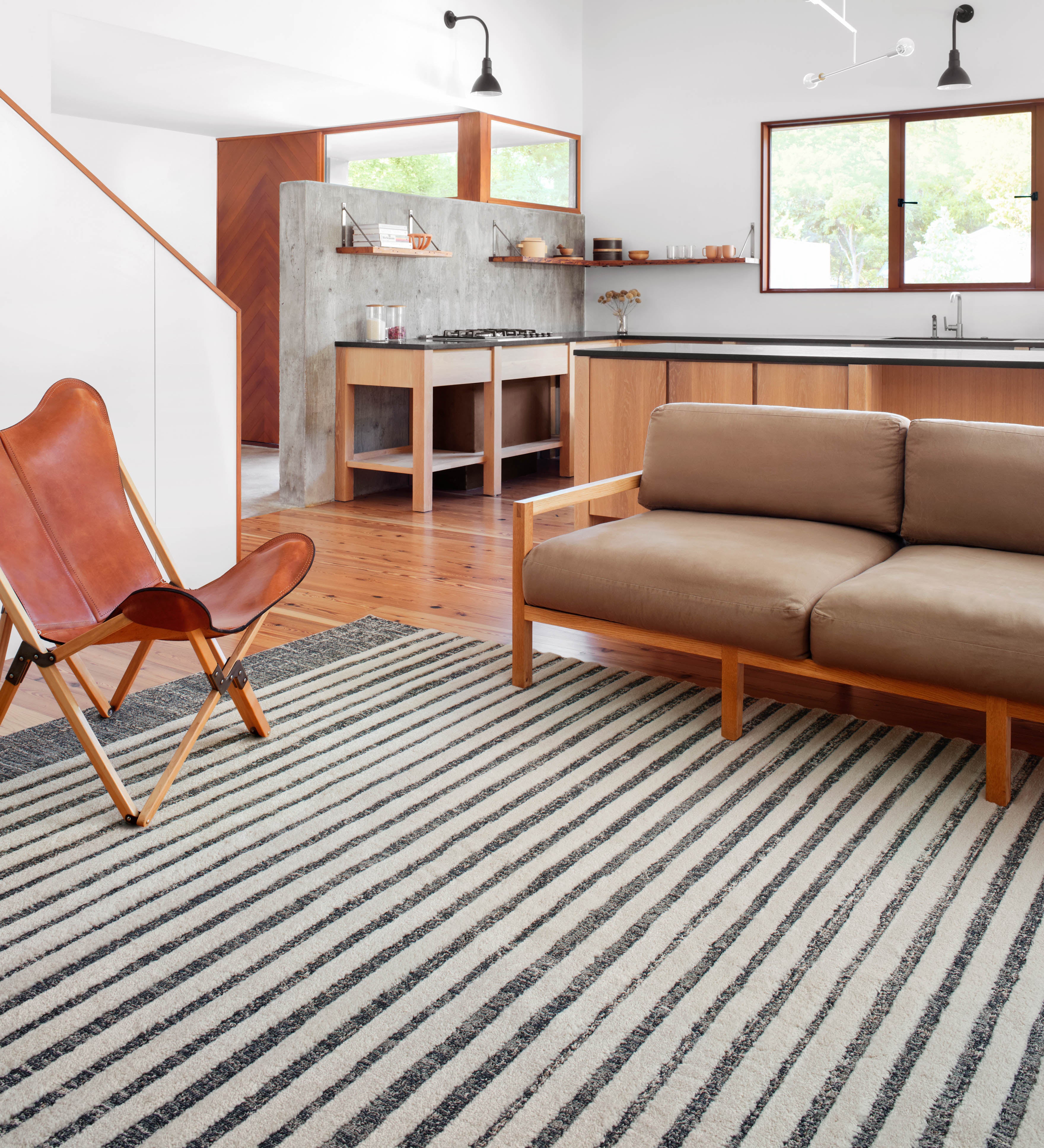 Loloi Hagen White / Ocean Rug RUGS - synthetic Loloi