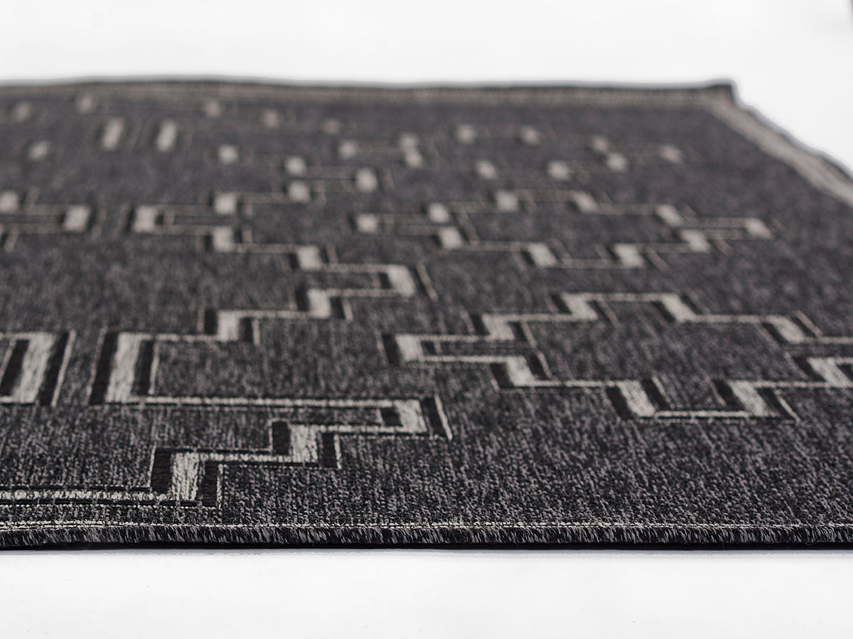 Harbor Black Trellis Outdoor Rug 5-Rugs - indoor/outdoor Momeni