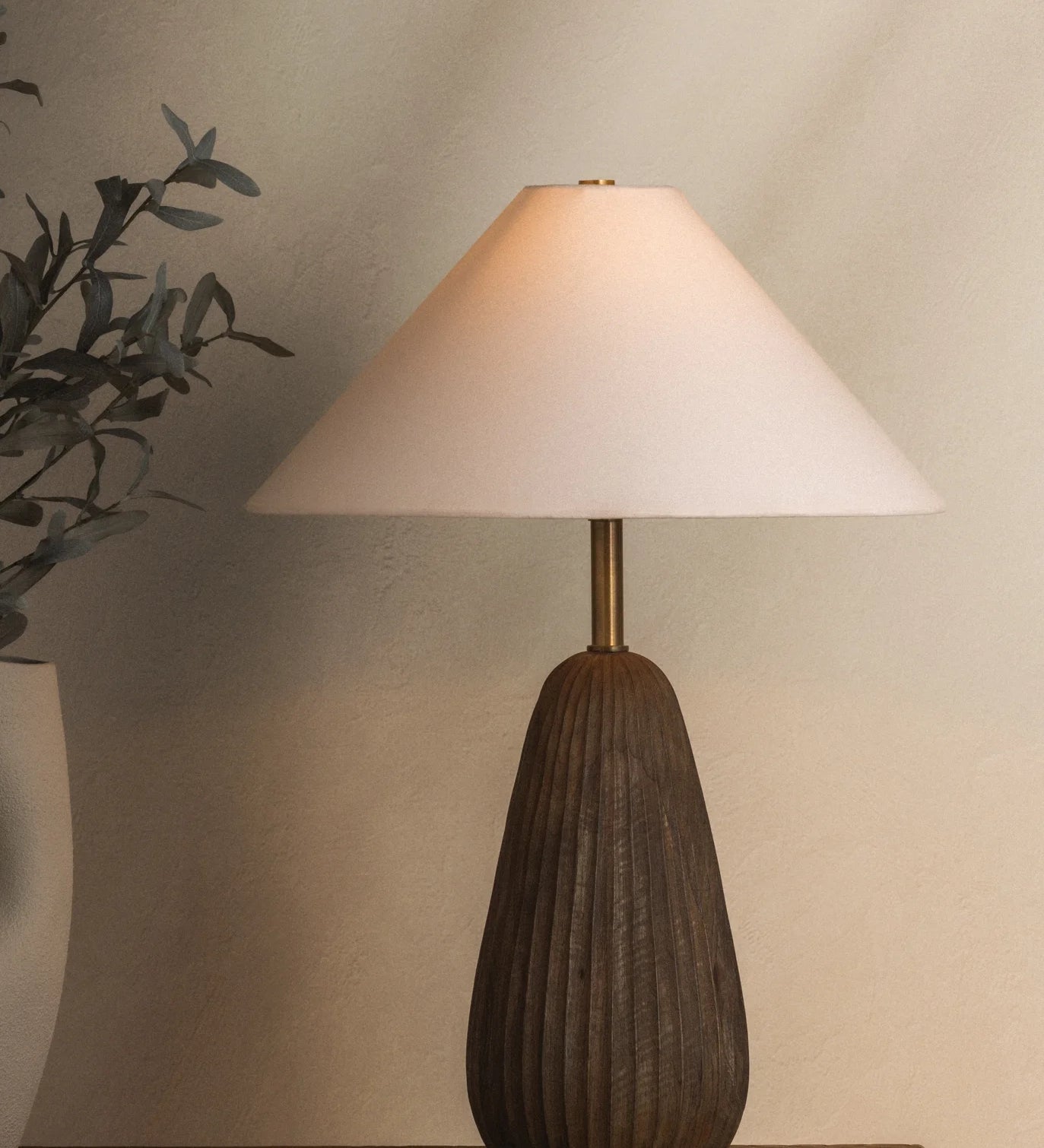 Heartwood Table Lamp – view 2