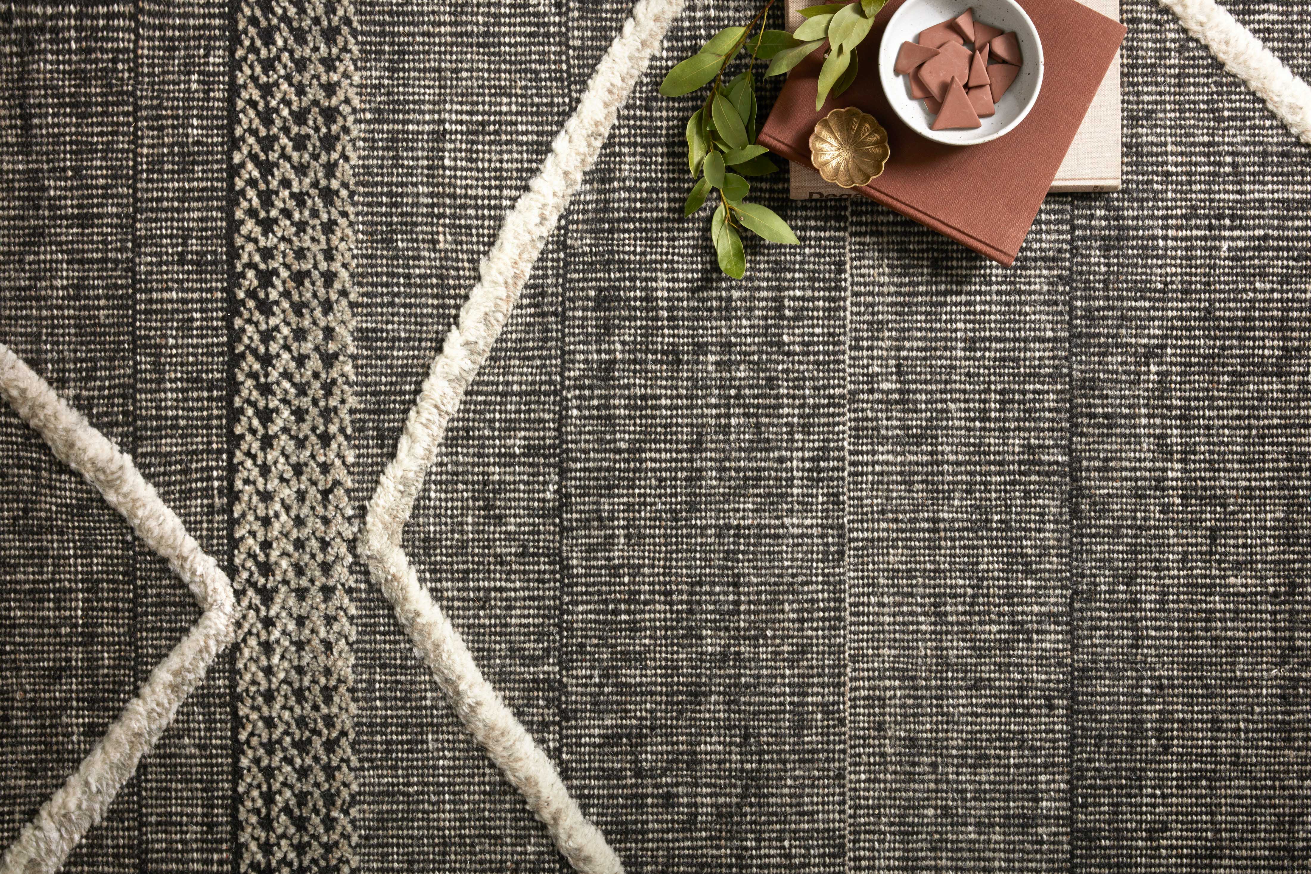 Loloi Iman Beige / Charcoal Rug RUGS - patterned Loloi