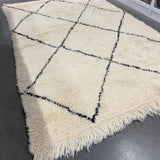 FLOOR MODEL - Vintage Moroccan Berber Rug - 5' x 7'9"