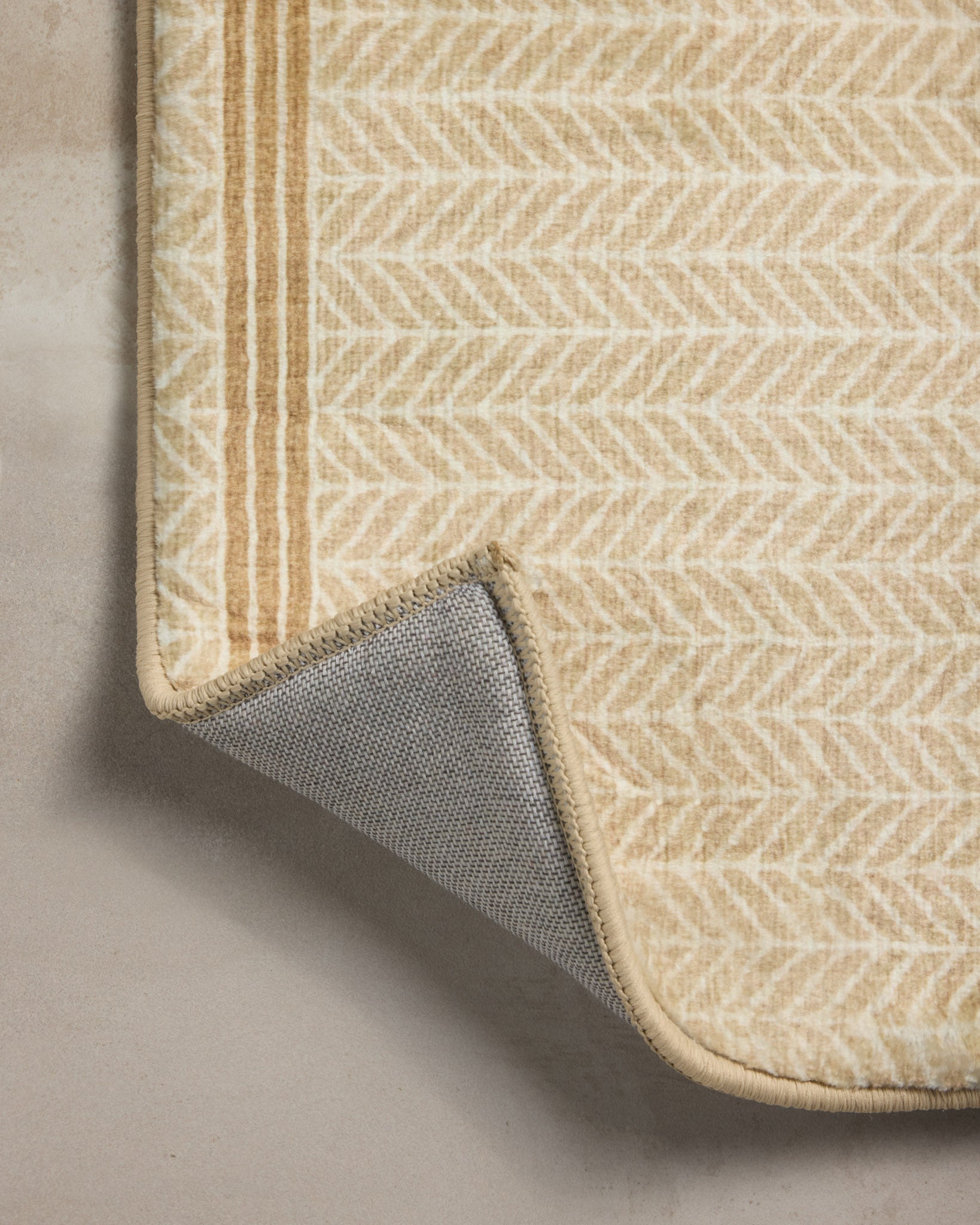 Chris Loves Julia x Loloi Marvin Wheat / Ivory Bath Mat - Rug & Weave