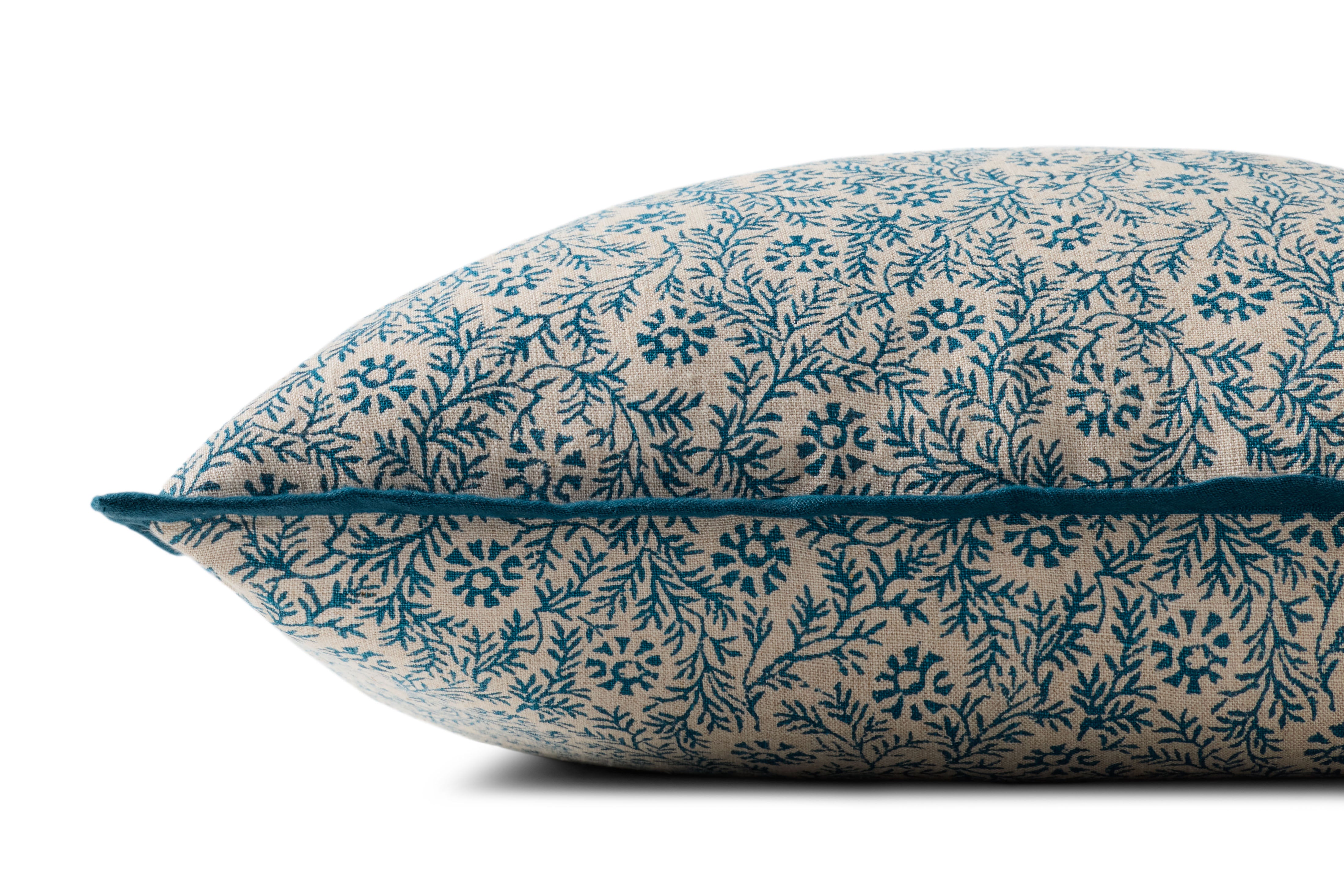 Loloi Lily Mae Pillow