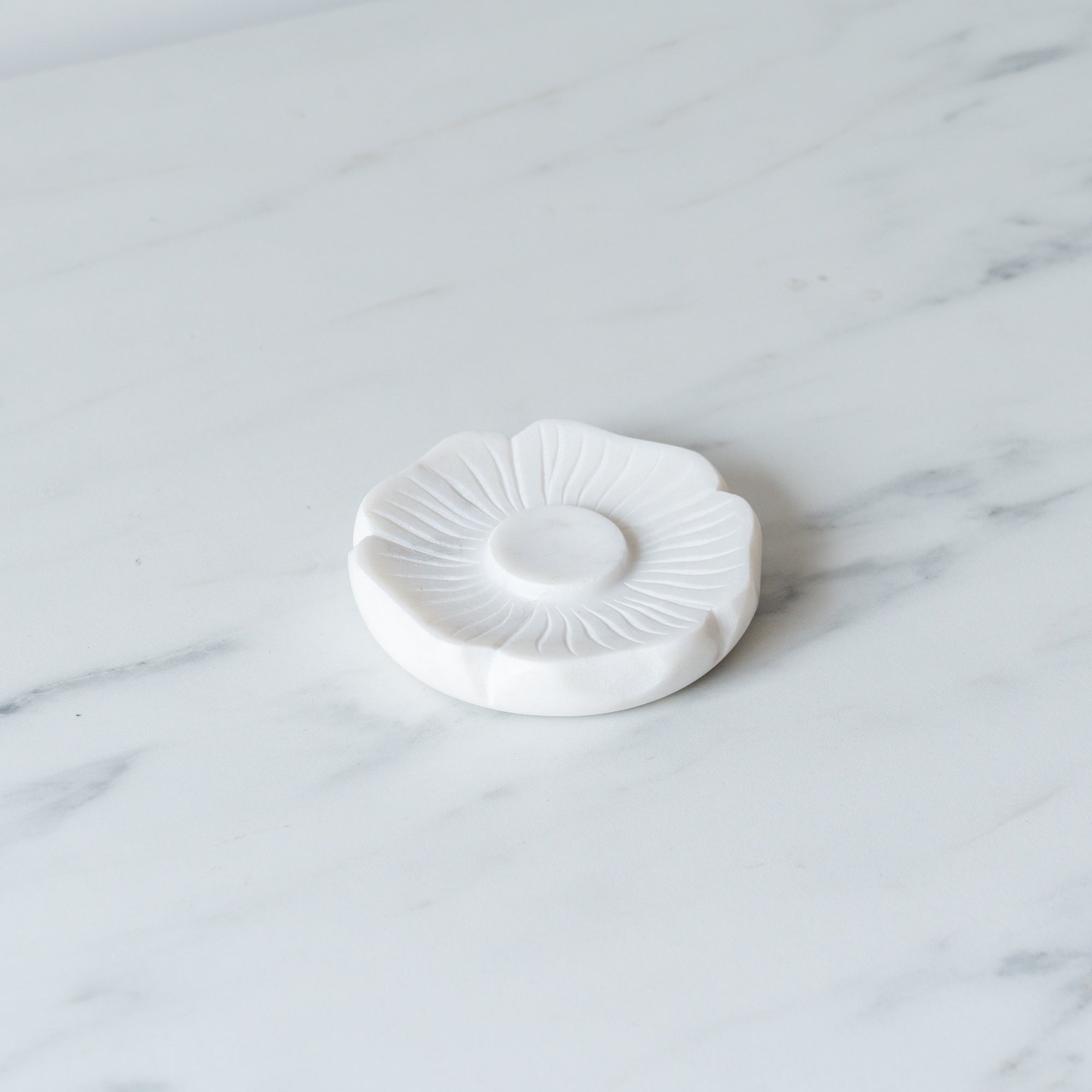 Marble Petal Dish - Rug & Weave