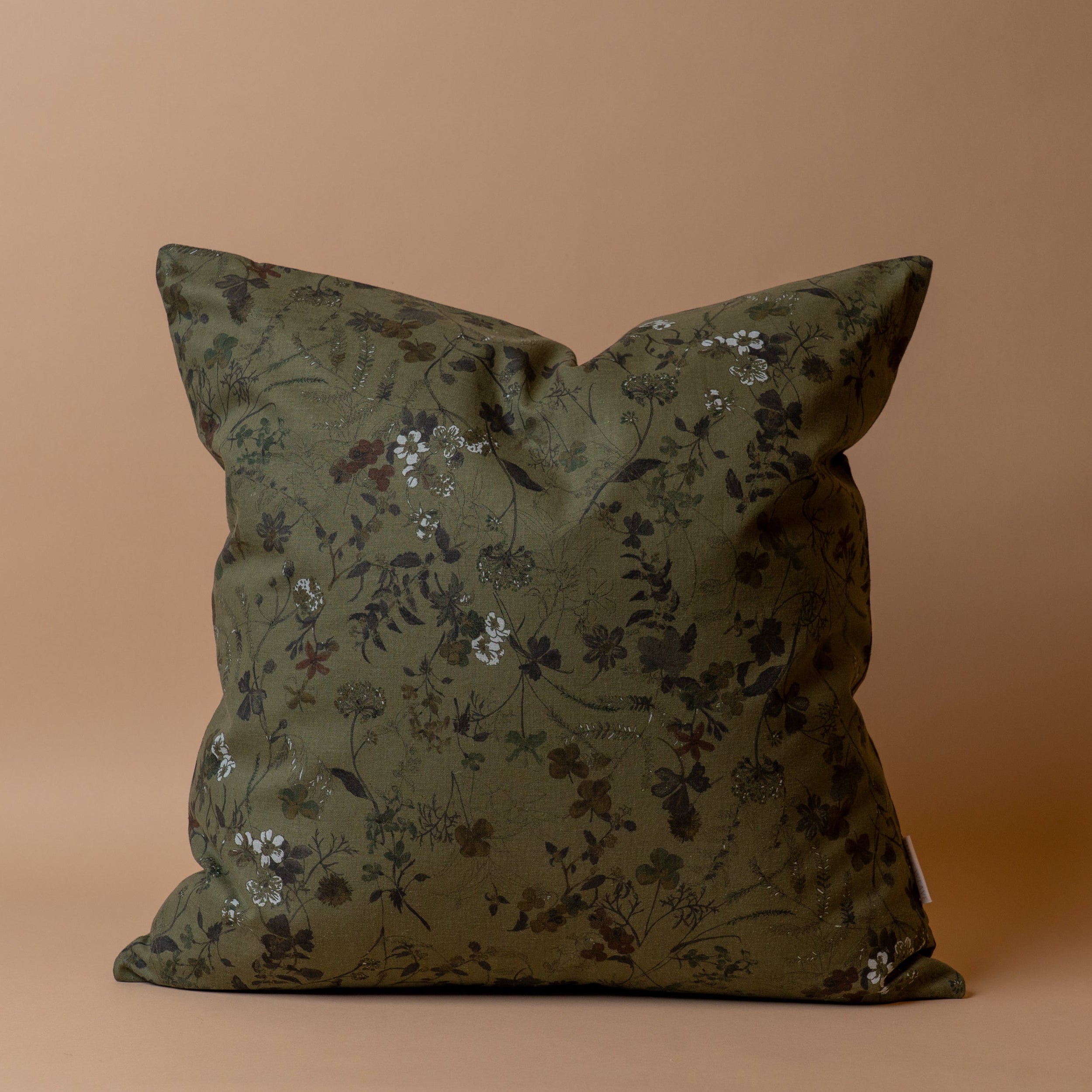 Reina Pillow Cover