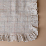 R&W made - Ruffle Table Runner