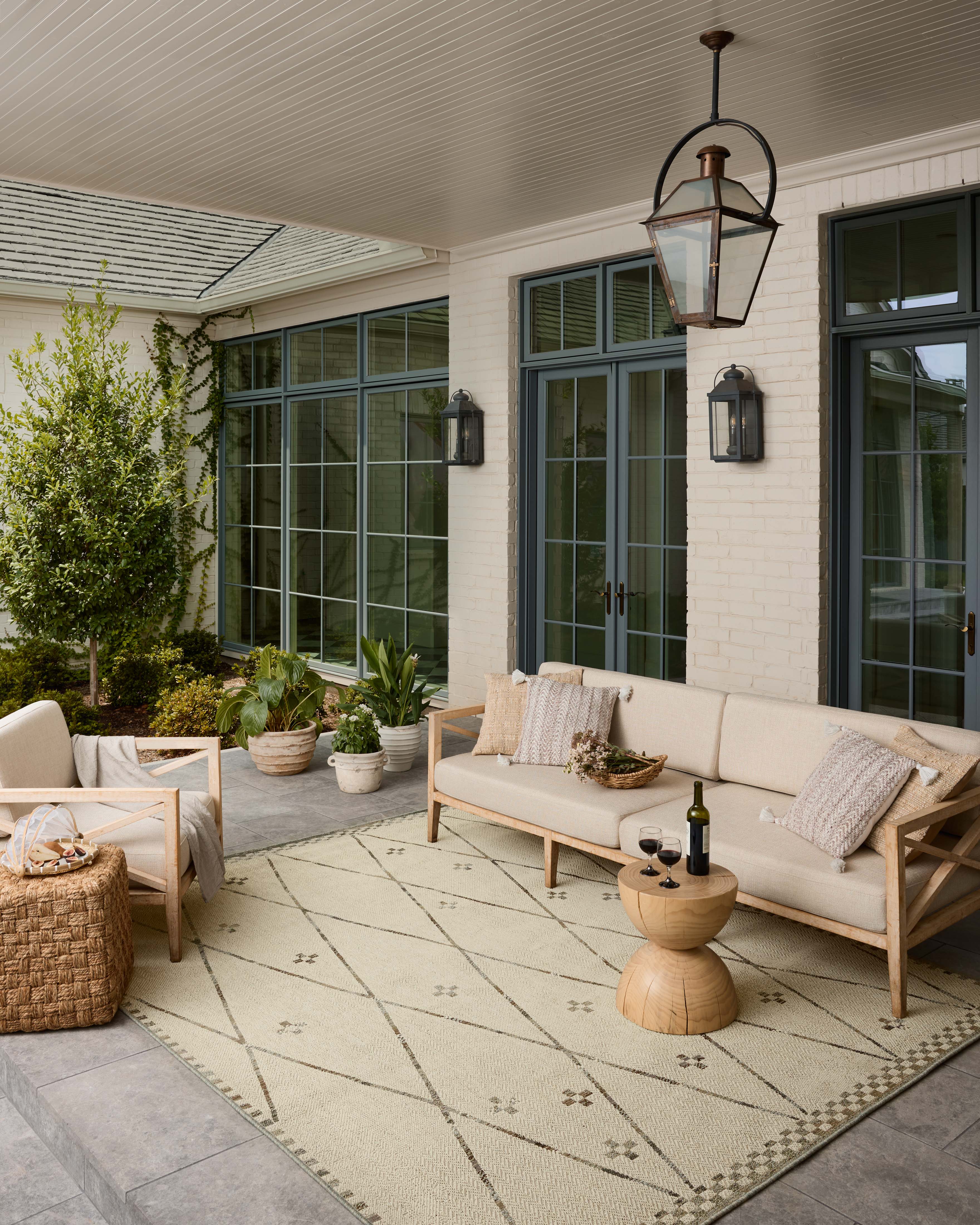 Loloi Saylor Ivory / Pebble Indoor/Outdoor Rug RUGS - synthetic Loloi