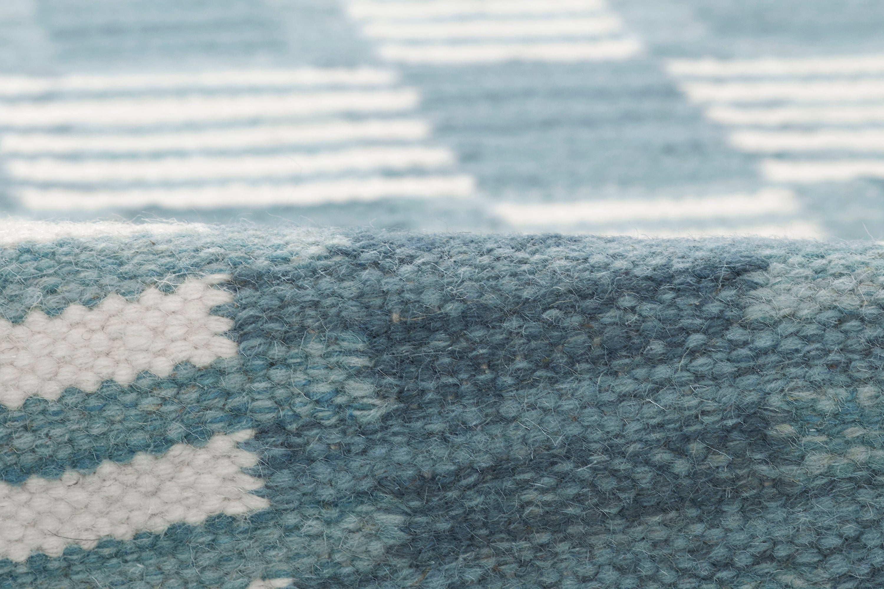 Santi Checkered Hand Woven Rug RUGS - wool Momeni