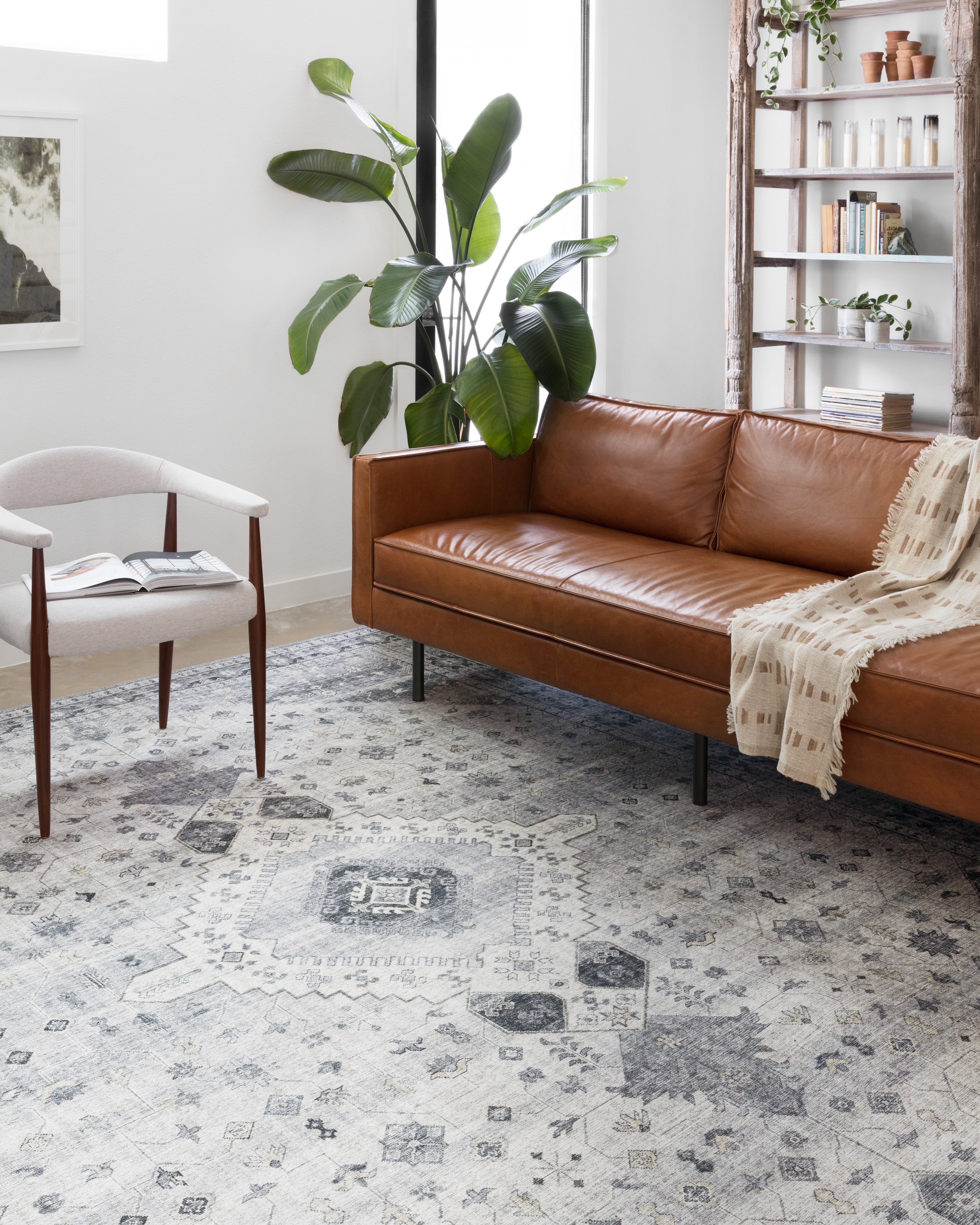 Loloi Skye Silver / Grey Rug patterned rugs Loloi