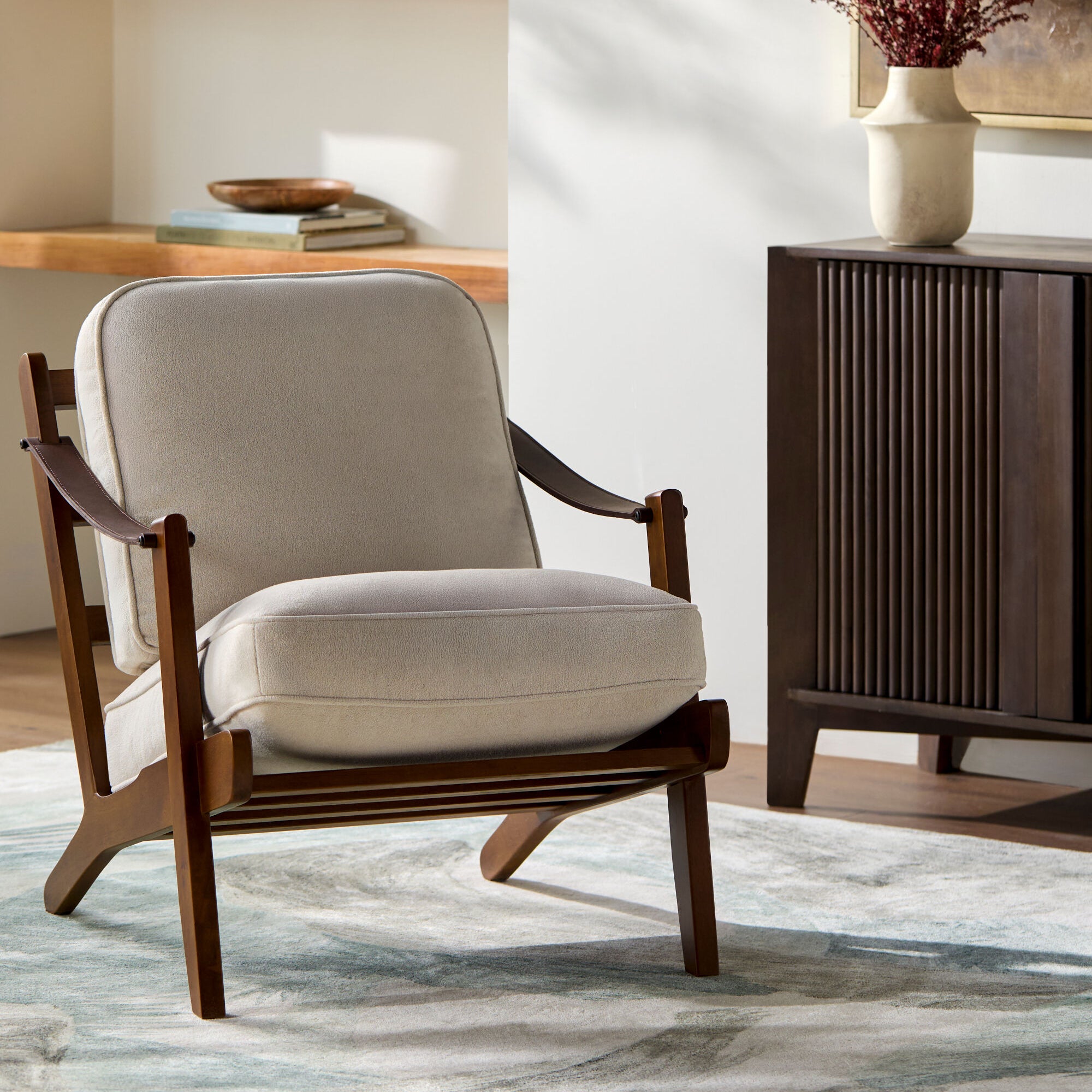 Alcotte Accent Chair FURNITURE - accent chair Surya