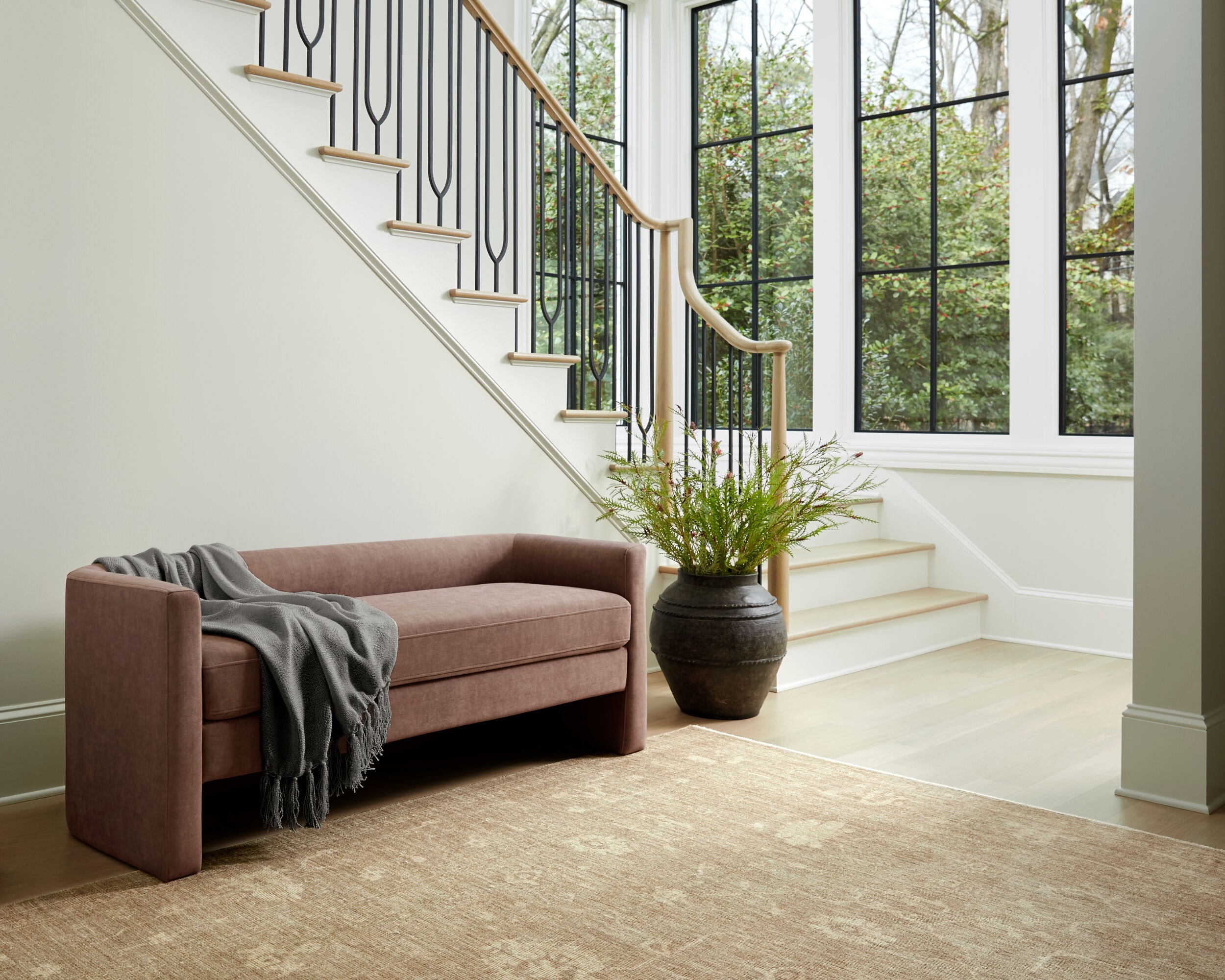 Fetscher Sand / Ivory Rug – view 2