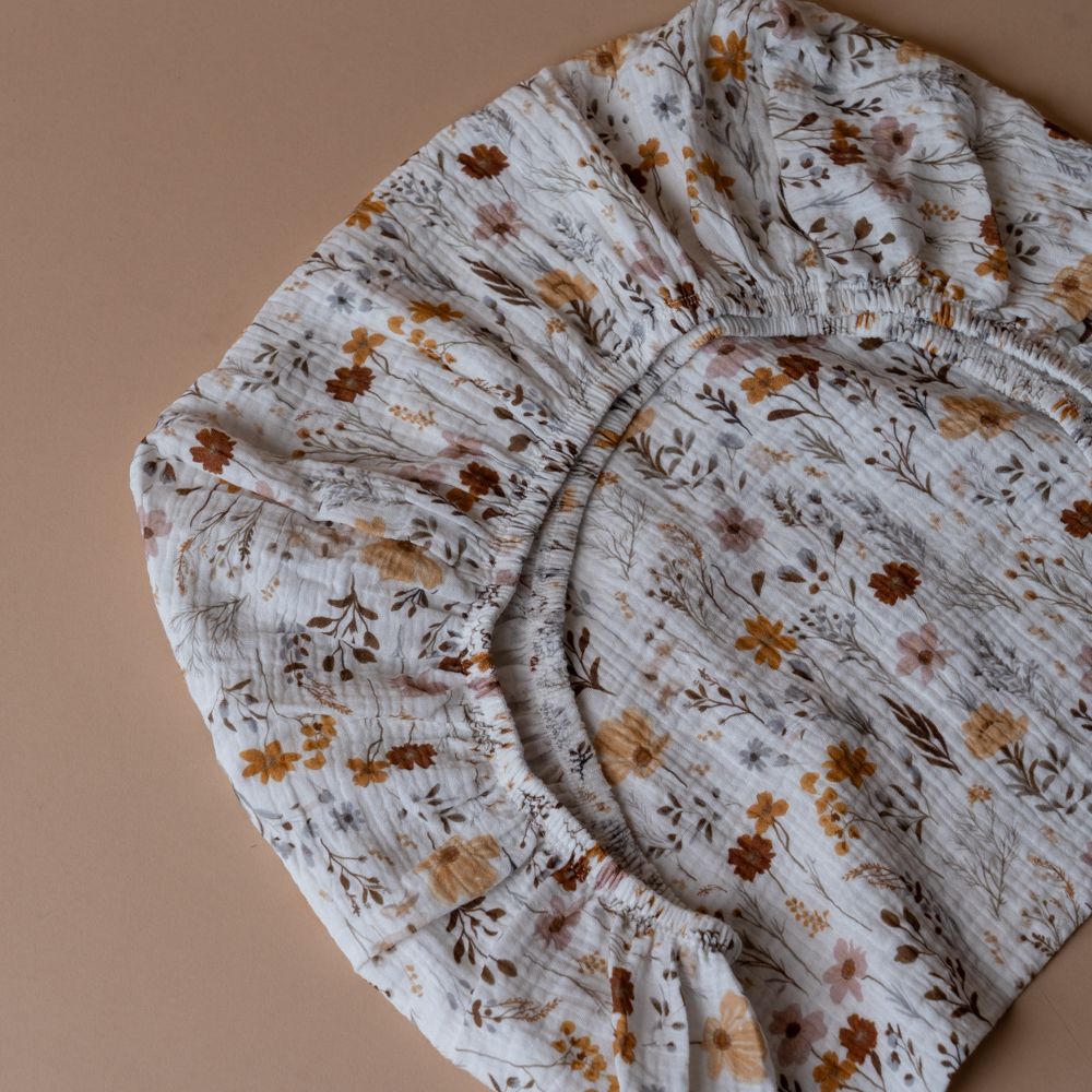Cotton Crepe Crib Sheet FINNBIRD - crib sheet Minika (Faire) Wildflowers