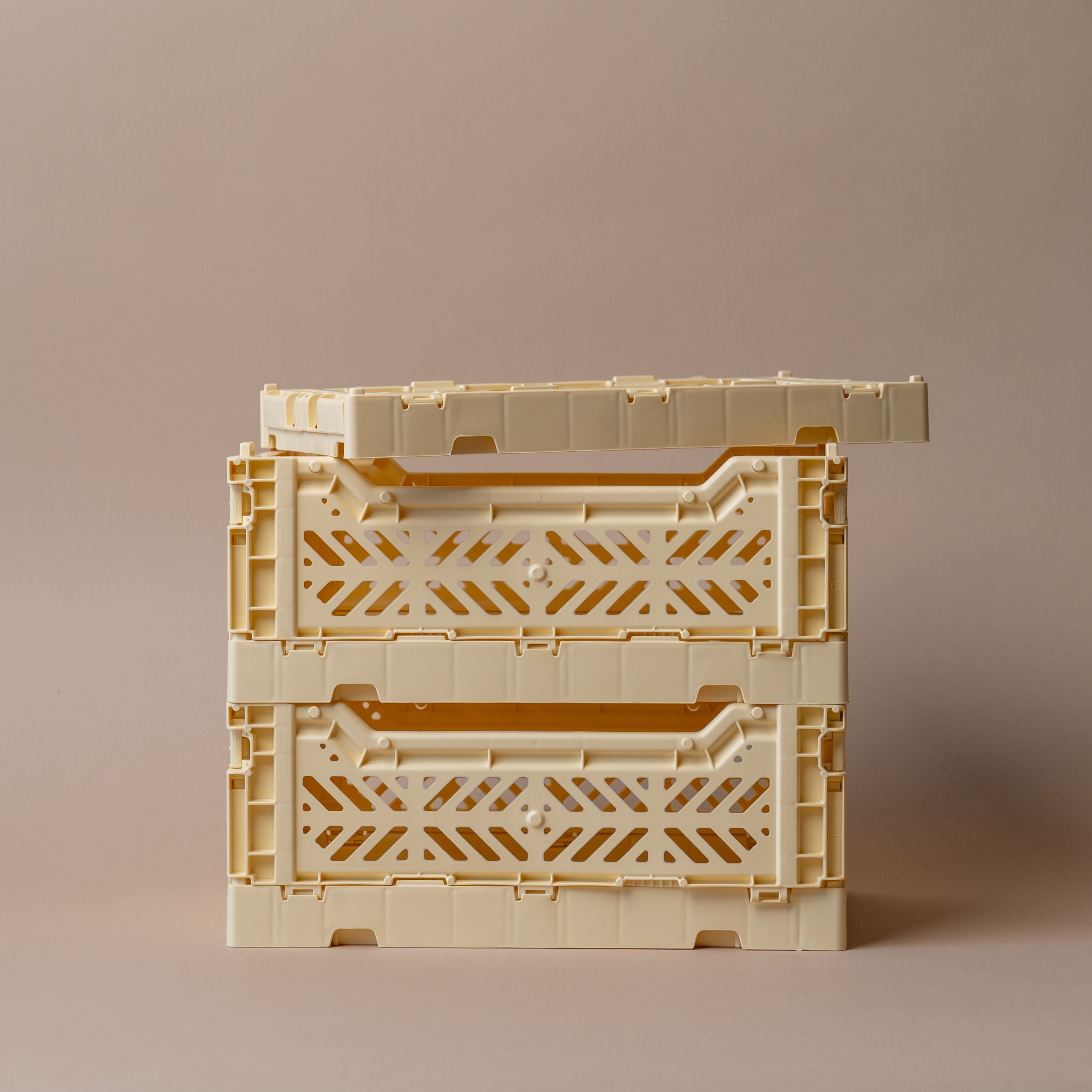 Banana Folding Crate