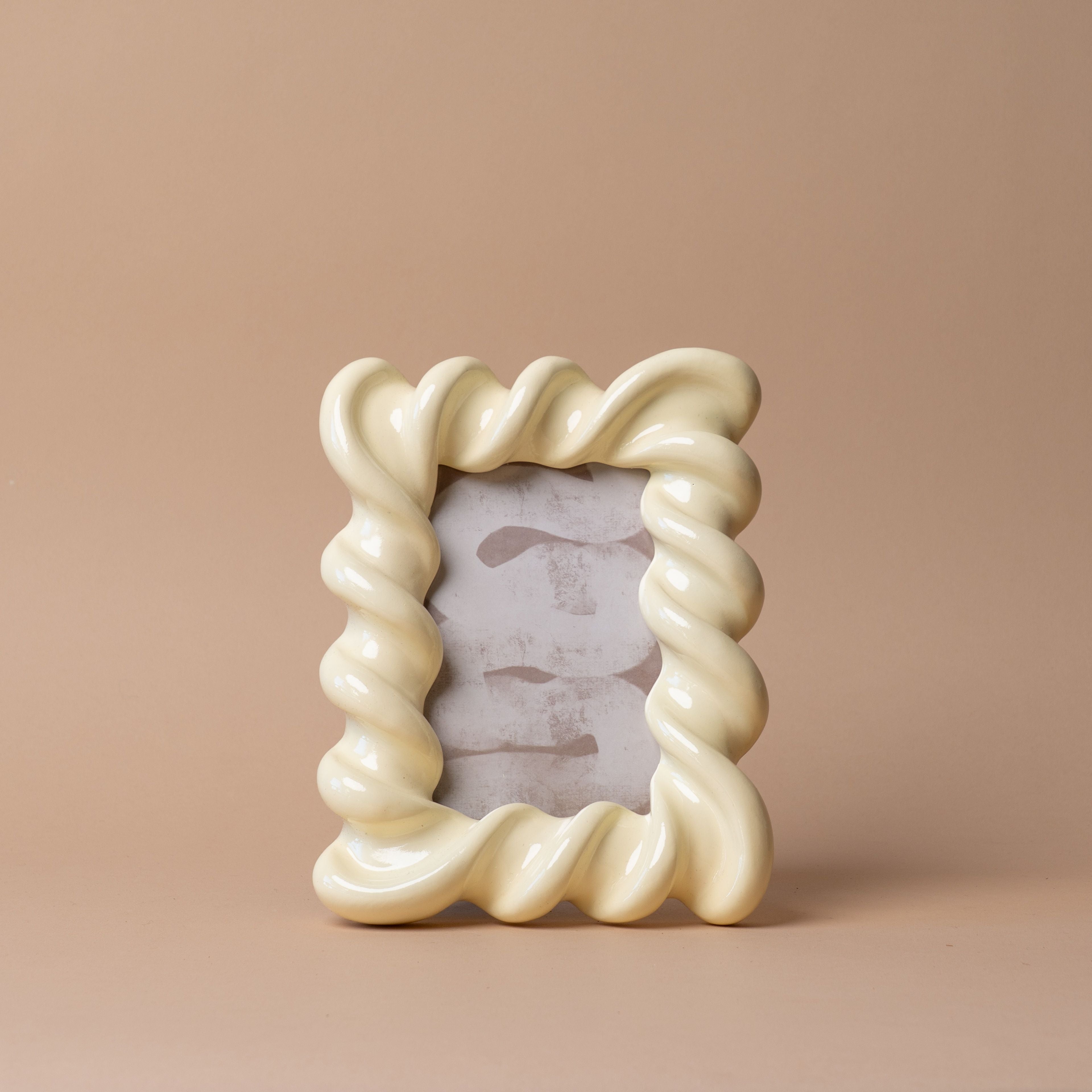 Twisted Resin Frame