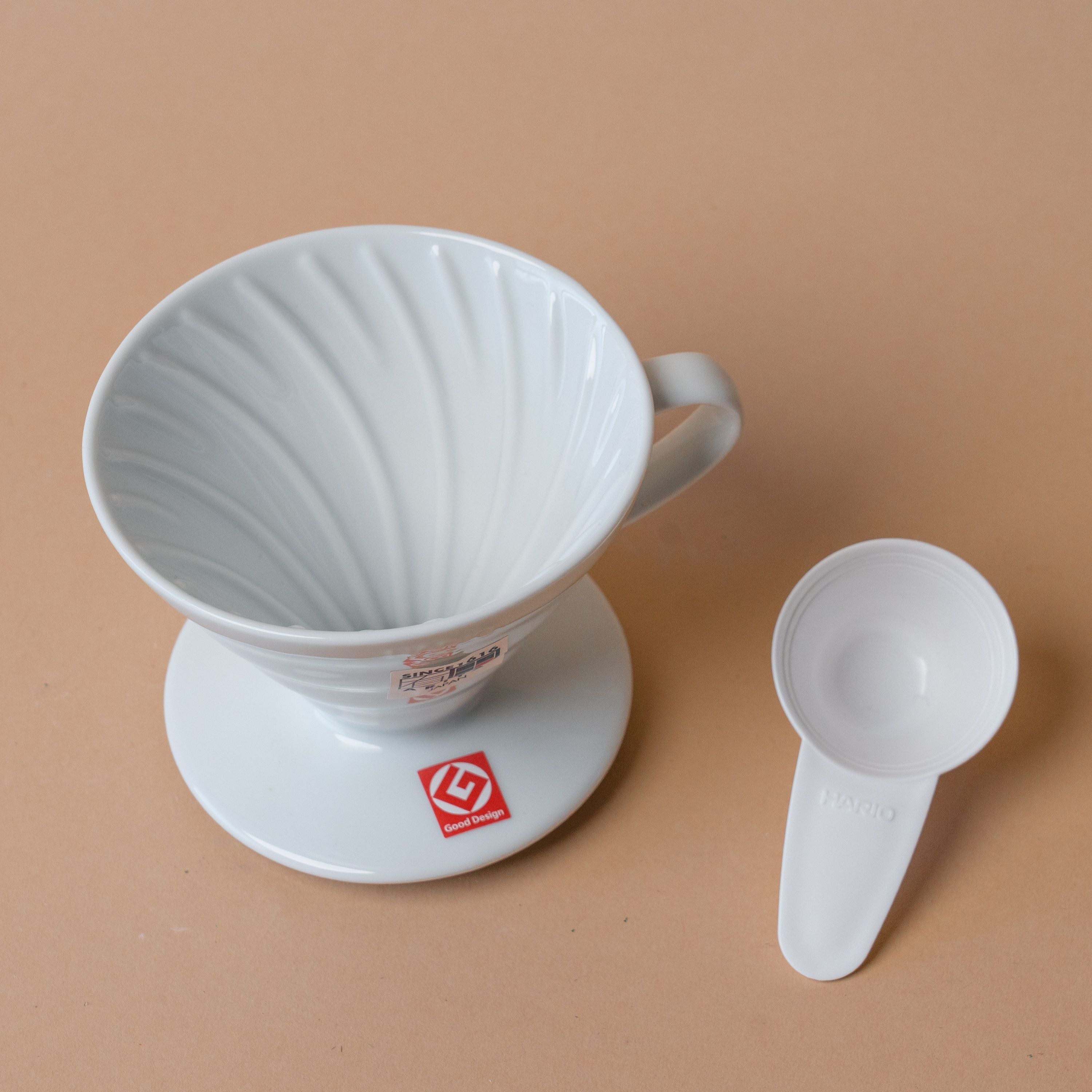 White Ceramic Coffee Dripper pour over dripper DETOUR Coffee Roasters