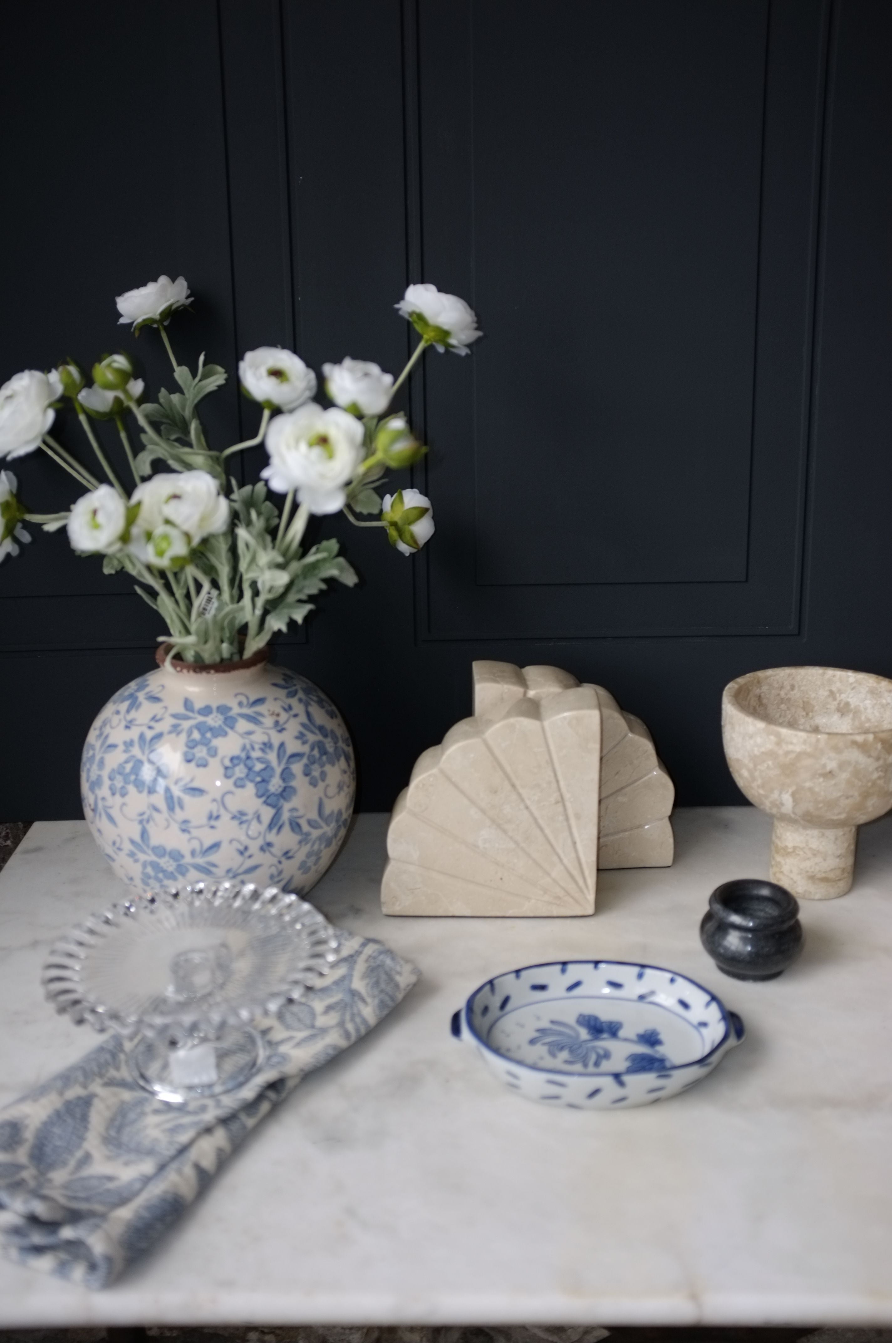 Blue Floral Terracotta Vase vase Creative Co-op (DYA)