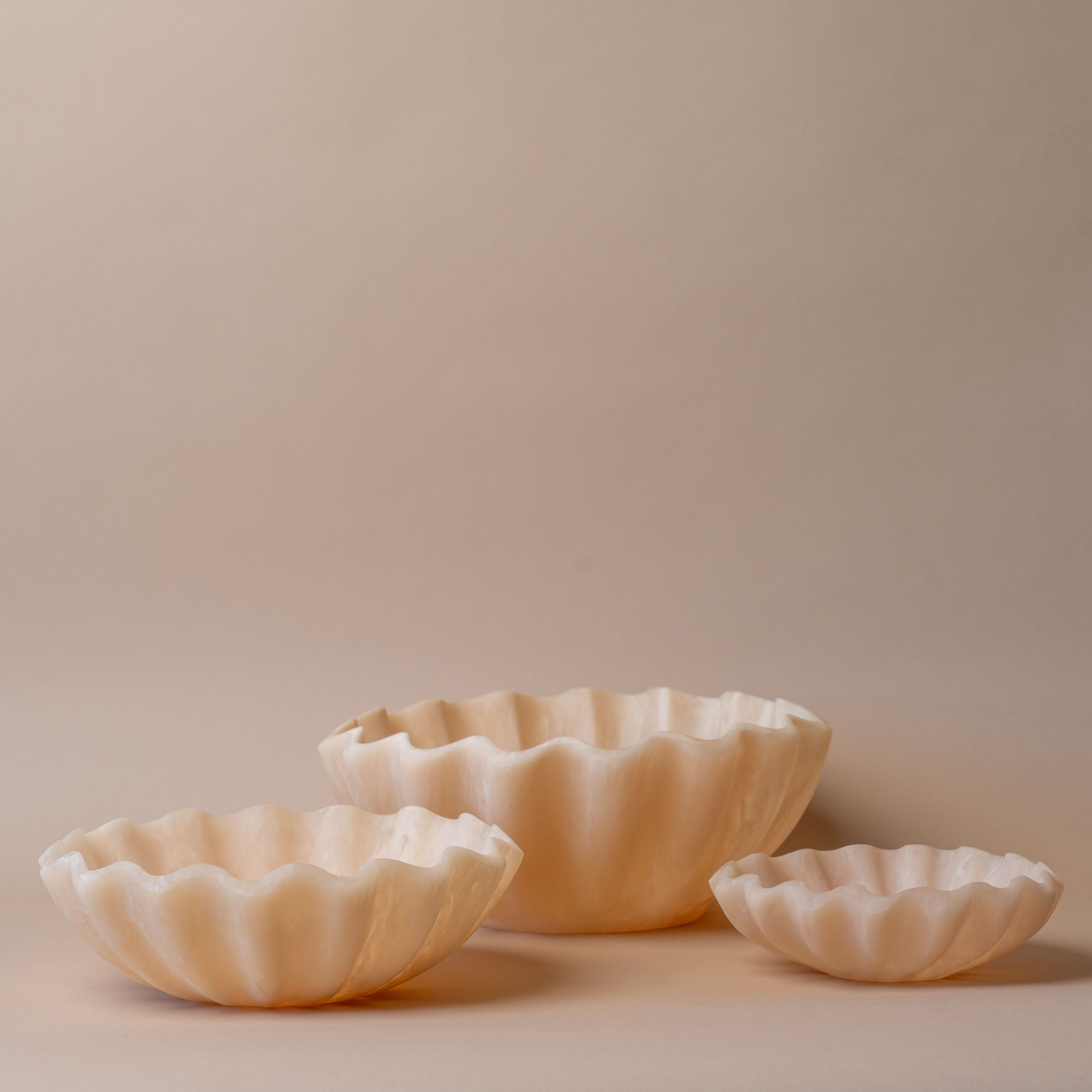 Opalescent Resin Scallop Bowl
