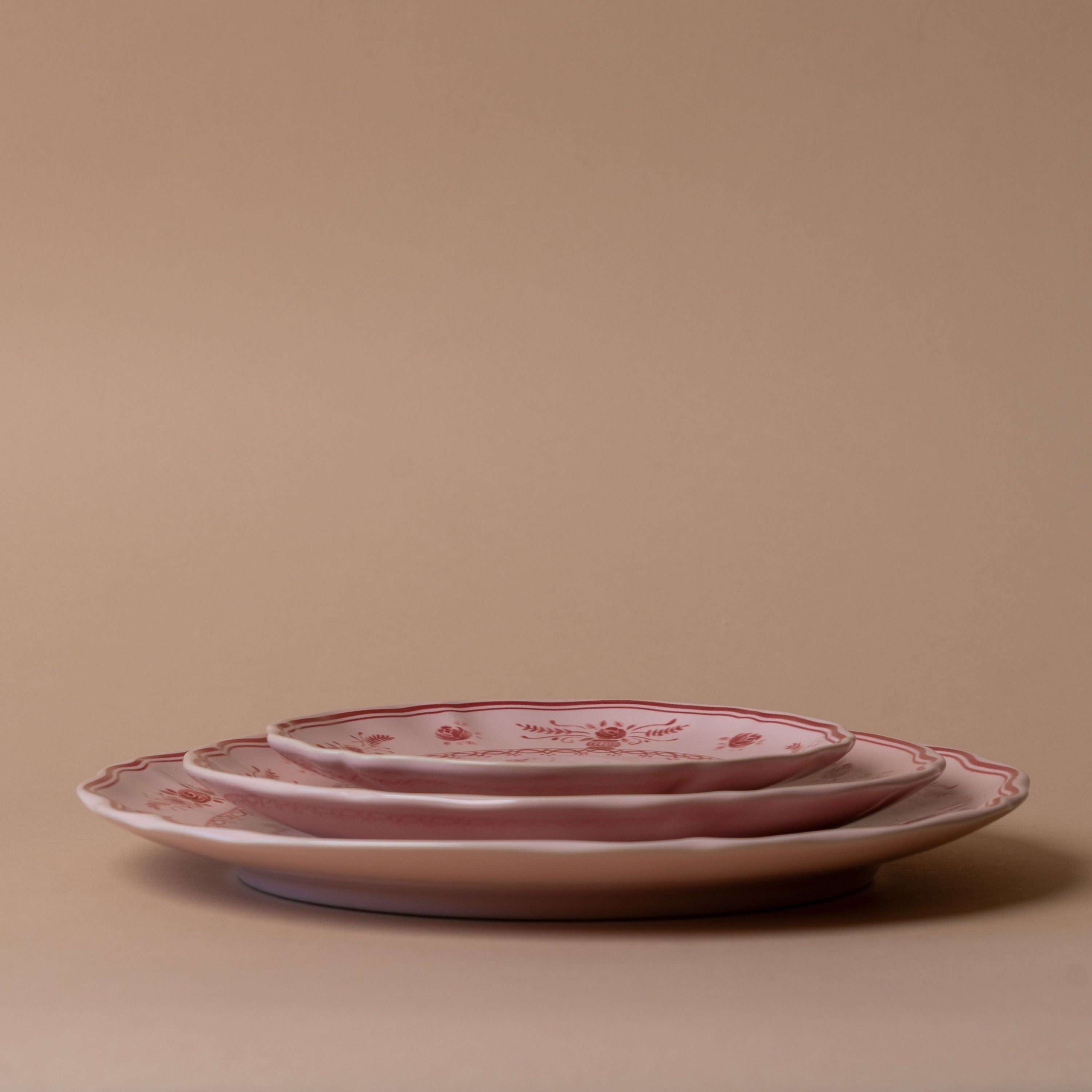 Red & Pink Floral Plate Collection – view 2