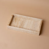 Hoher Holzpodest