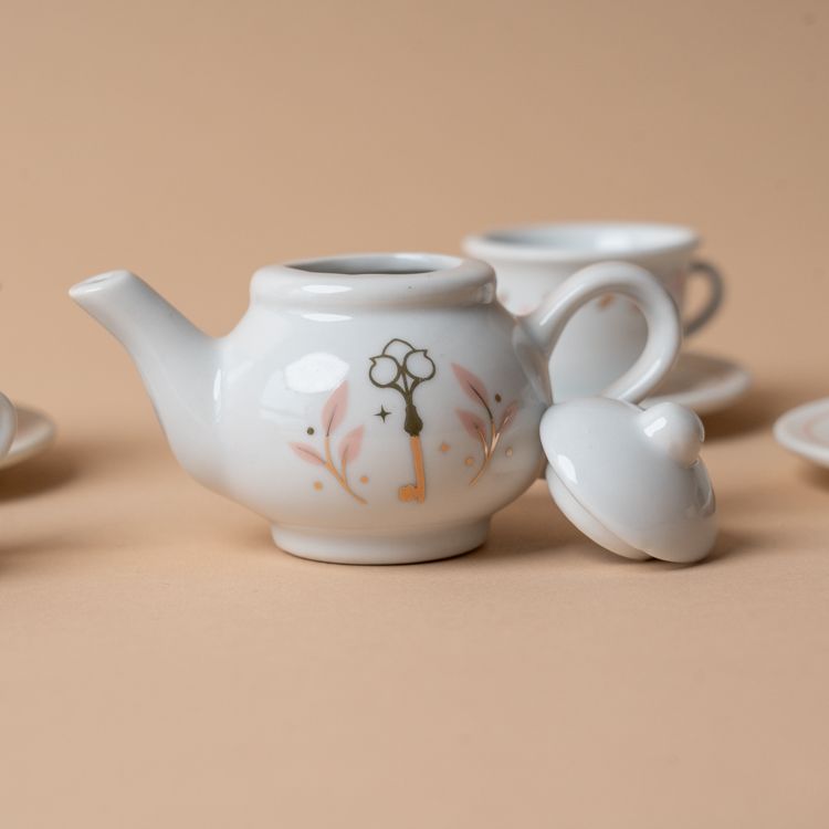Porcelain Tea Set FINNBIRD - tea set FIRE THE IMAGINATION